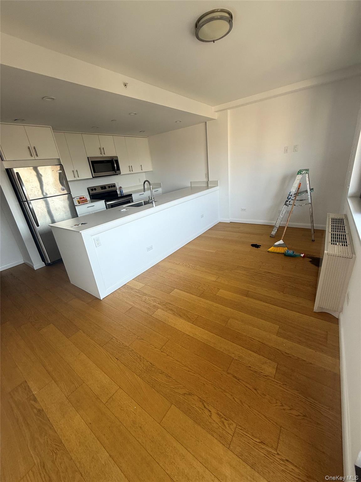 Apartment E 118th Street Manhattan, NY 10035, MLS-1064057-4