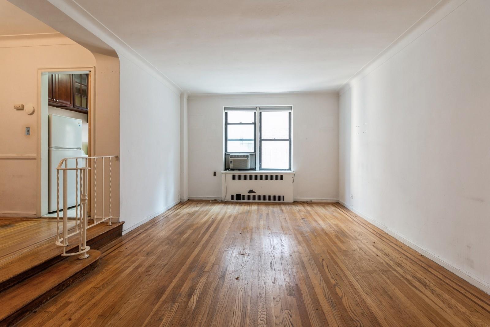 Coop 57th  Manhattan, NY 10019, MLS-800205-12