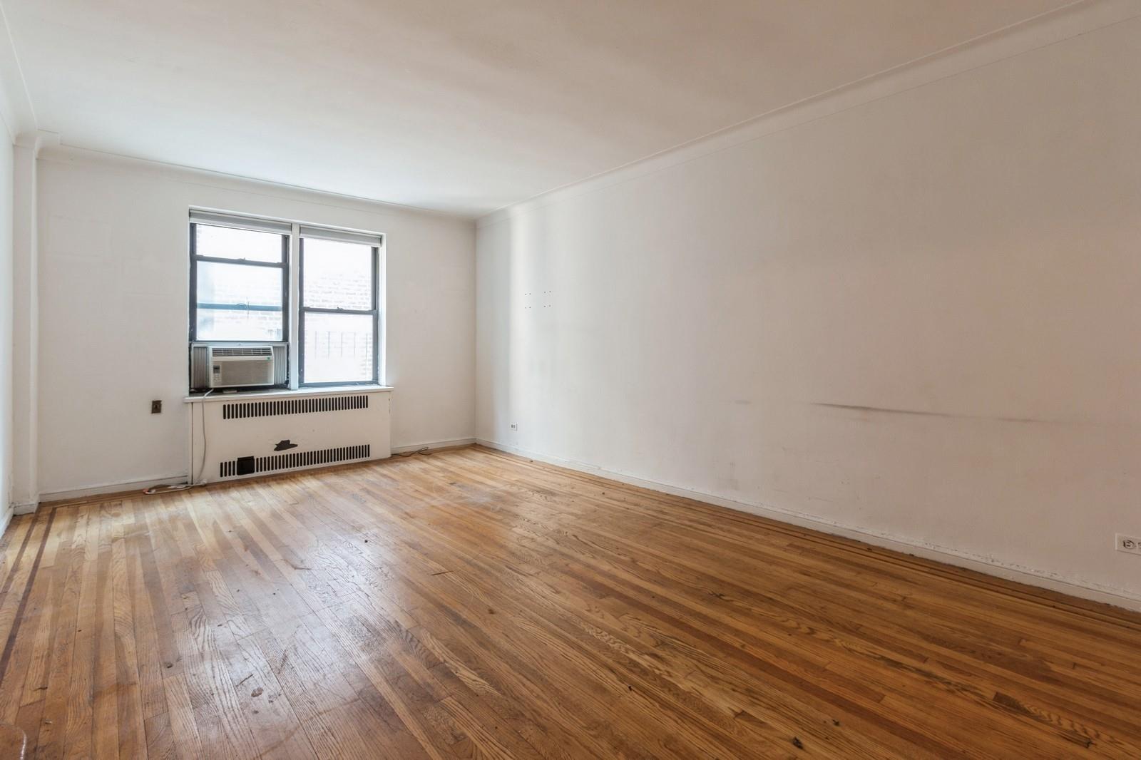 Coop 57th  Manhattan, NY 10019, MLS-800205-14