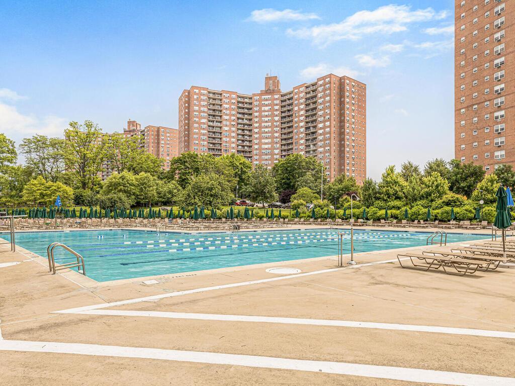 Coop Arlington  Bronx, NY 10471, MLS-800376-13