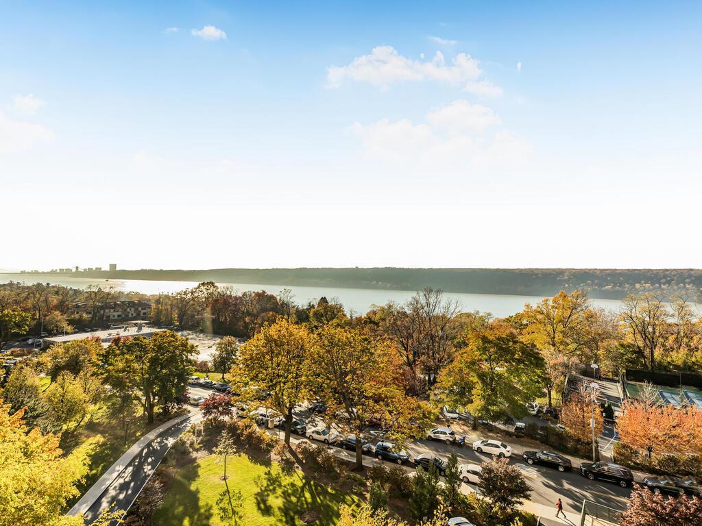 Coop Arlington  Bronx, NY 10471, MLS-800376-3