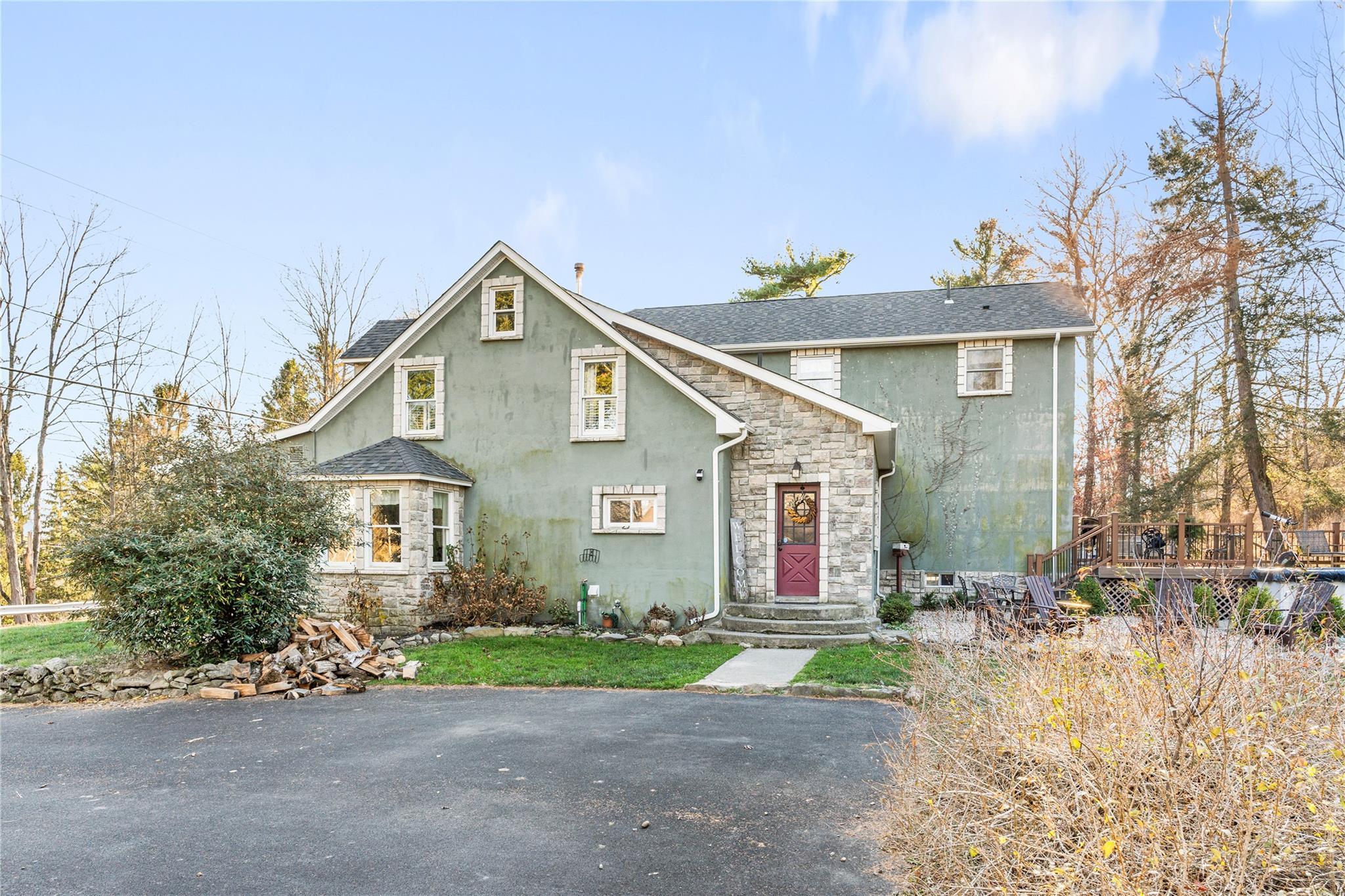 Single Family Hill  Orange County, NY 10924, MLS-800403-4