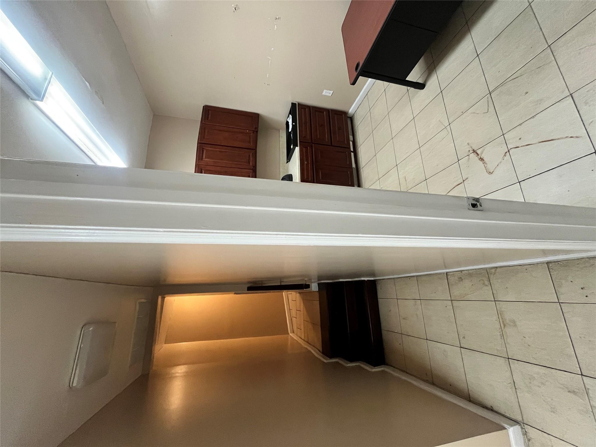 Commercial Lease Morris  Bronx, NY 10451, MLS-800413-12