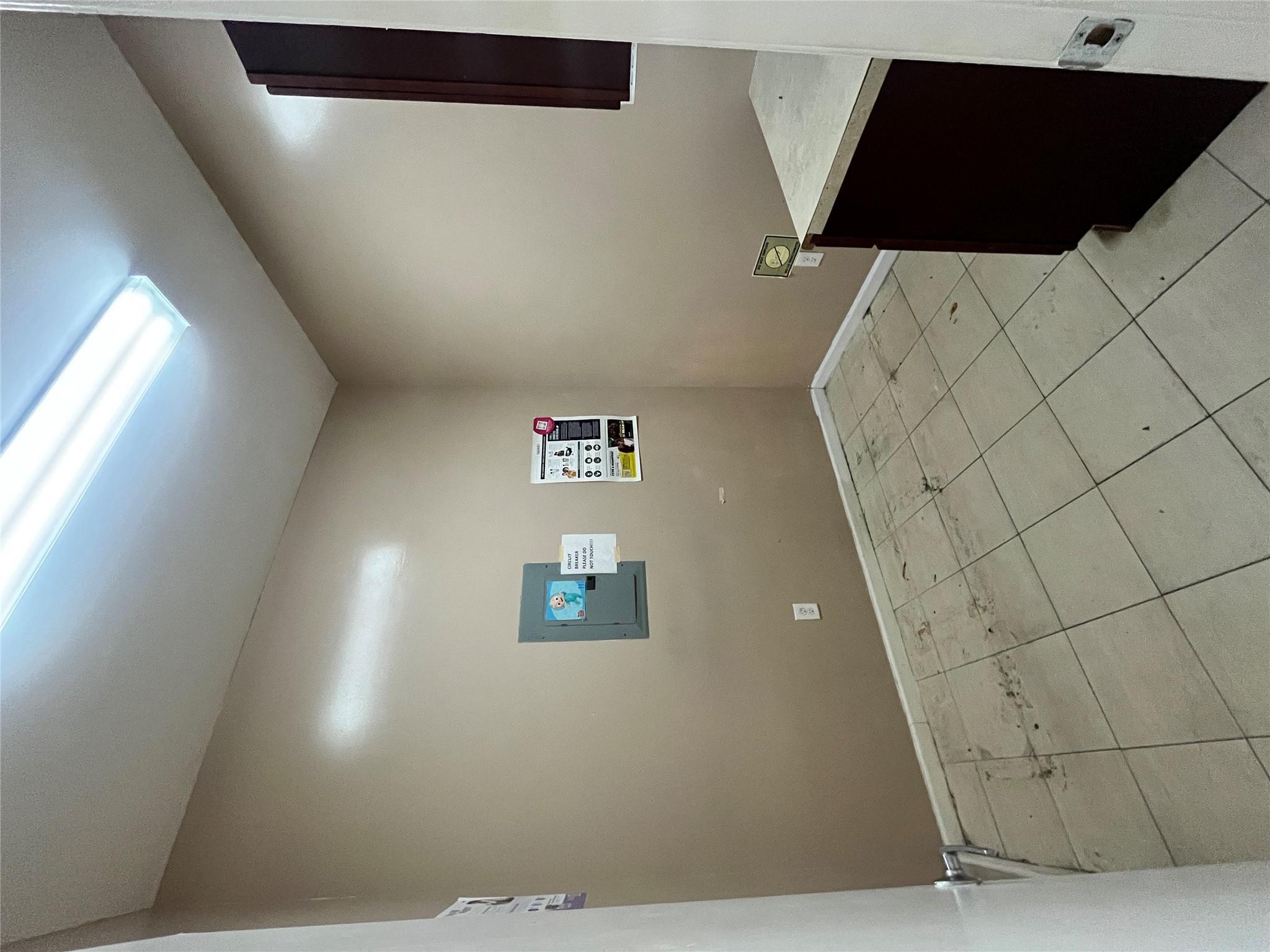 Commercial Lease Morris  Bronx, NY 10451, MLS-800413-8
