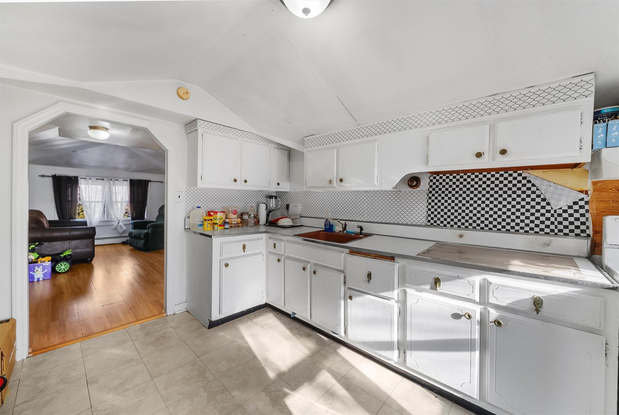 Single Family Hillside  Rockland County, NY 10927, MLS-800495-25
