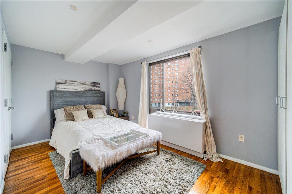 Coop Featherbed  Bronx, NY 10452, MLS-800622-16