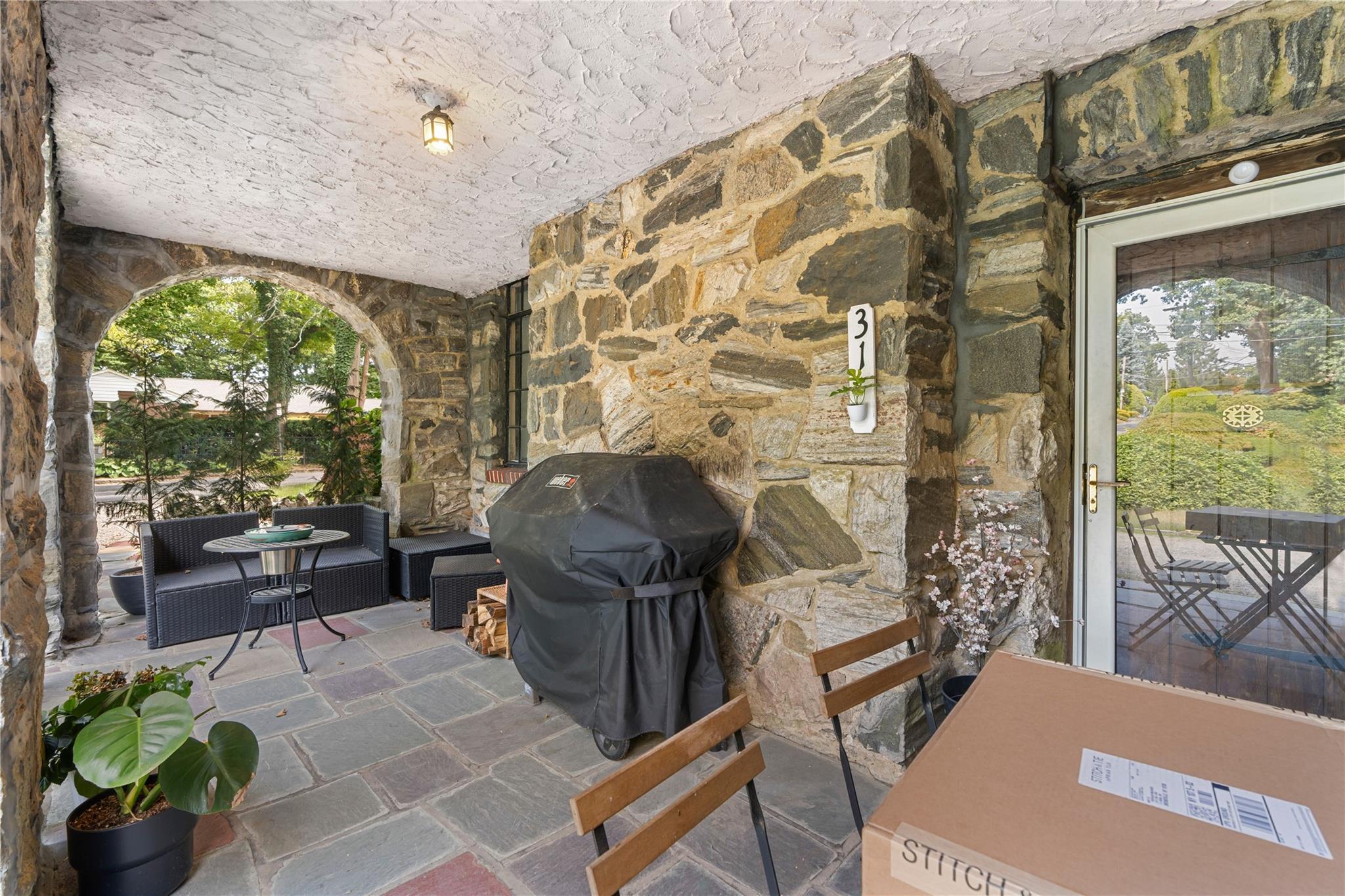 Single Family Ardell  Westchester County, NY 10708, MLS-800701-5