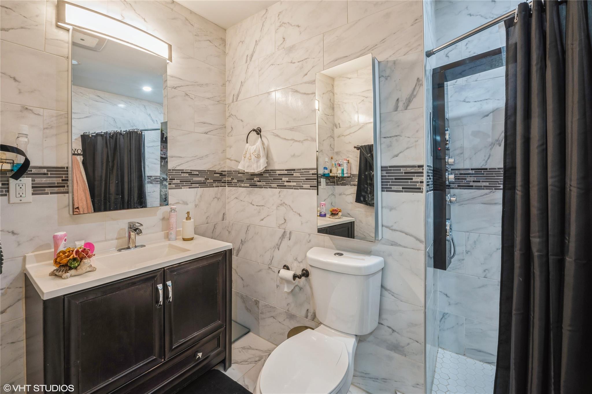 Single Family Saint Pauls  Westchester County, NY 10550, MLS-800952-19