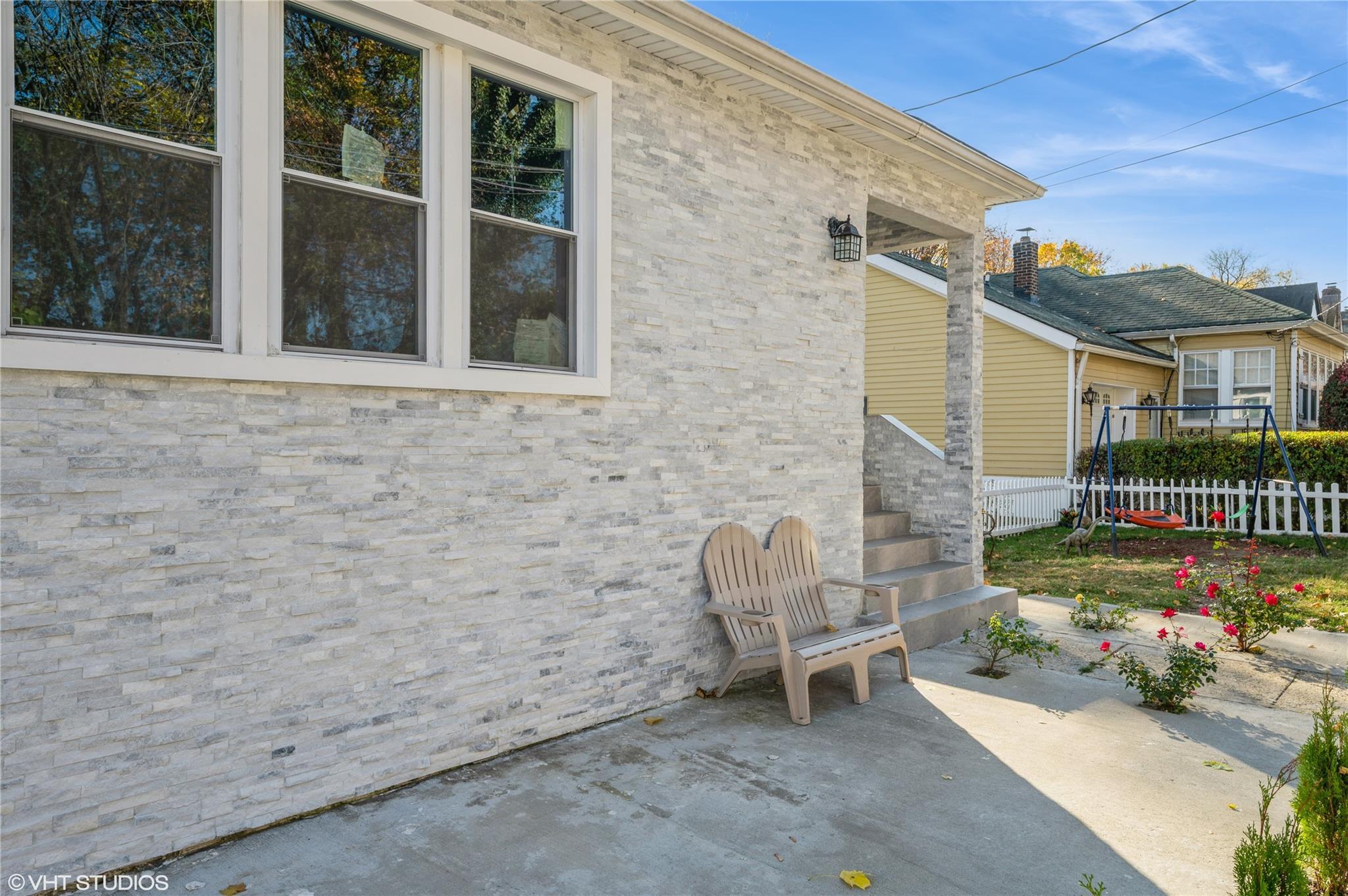 Single Family Saint Pauls  Westchester County, NY 10550, MLS-800952-3