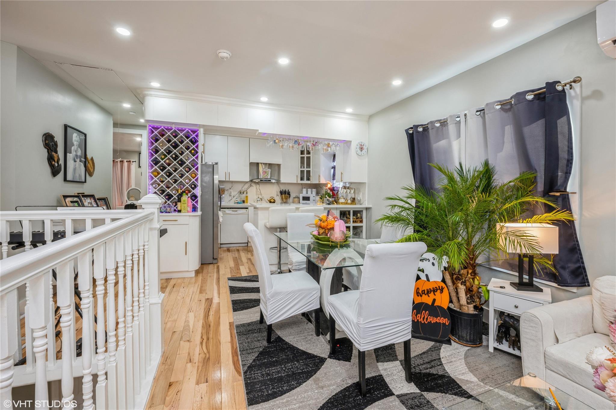 Single Family Saint Pauls  Westchester County, NY 10550, MLS-800952-5