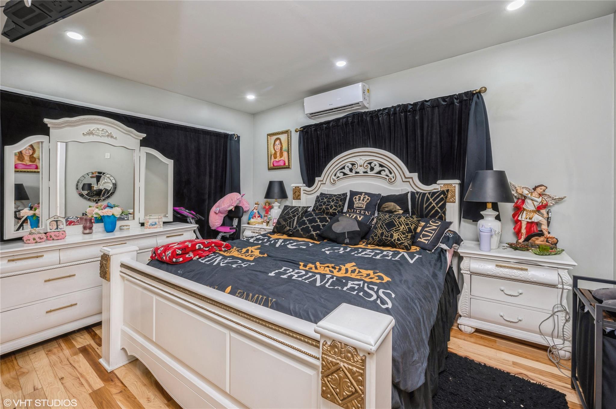 Single Family Saint Pauls  Westchester County, NY 10550, MLS-800952-9
