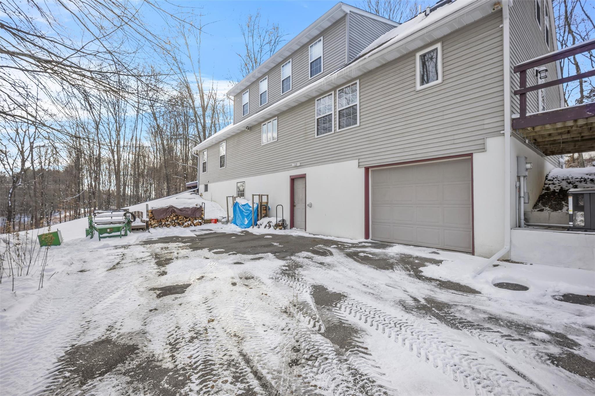 Single Family Browning  Dutchess County, NY 12578, MLS-800986-43