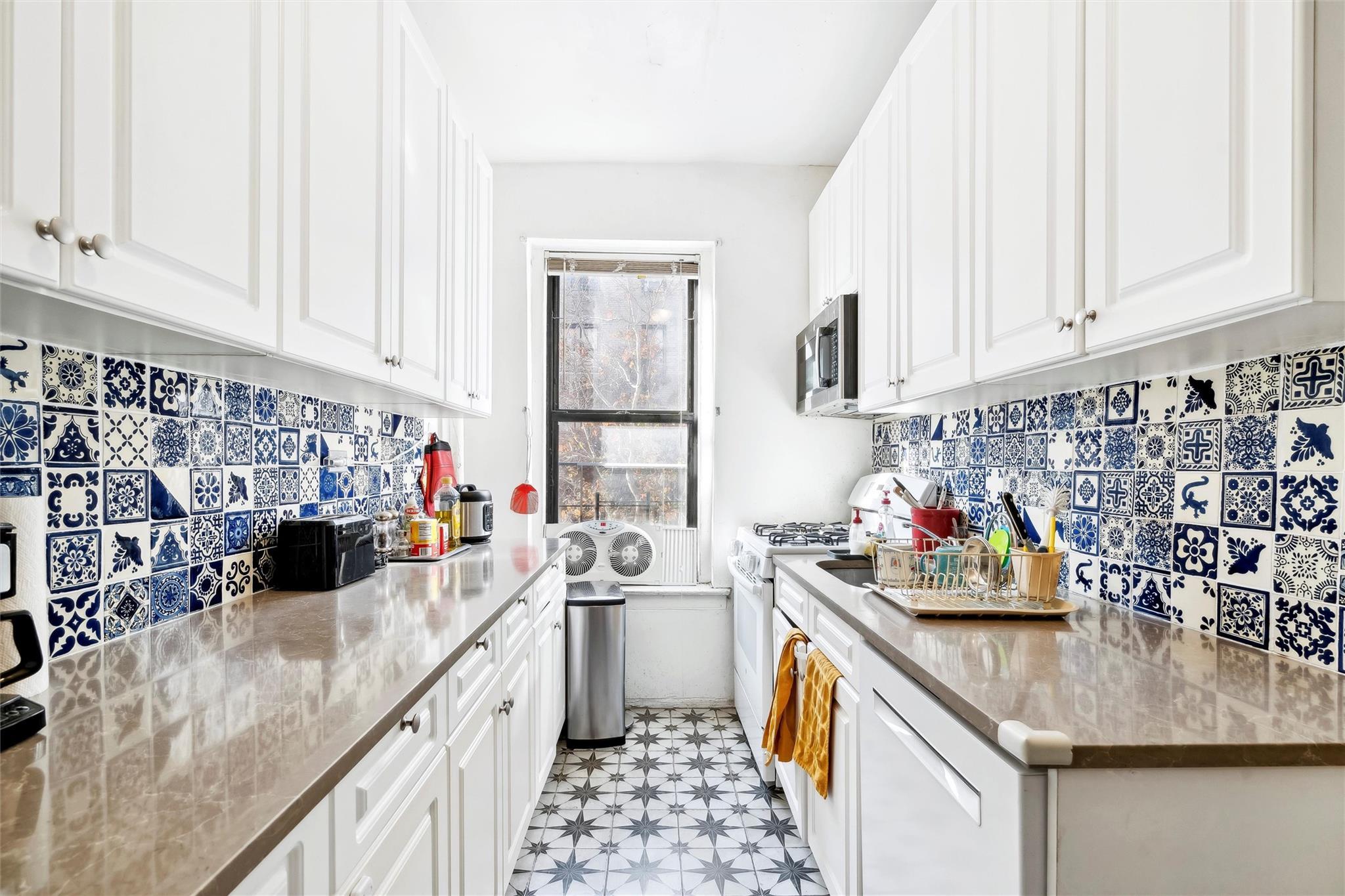 Coop Cruger  Bronx, NY 10462, MLS-801304-10