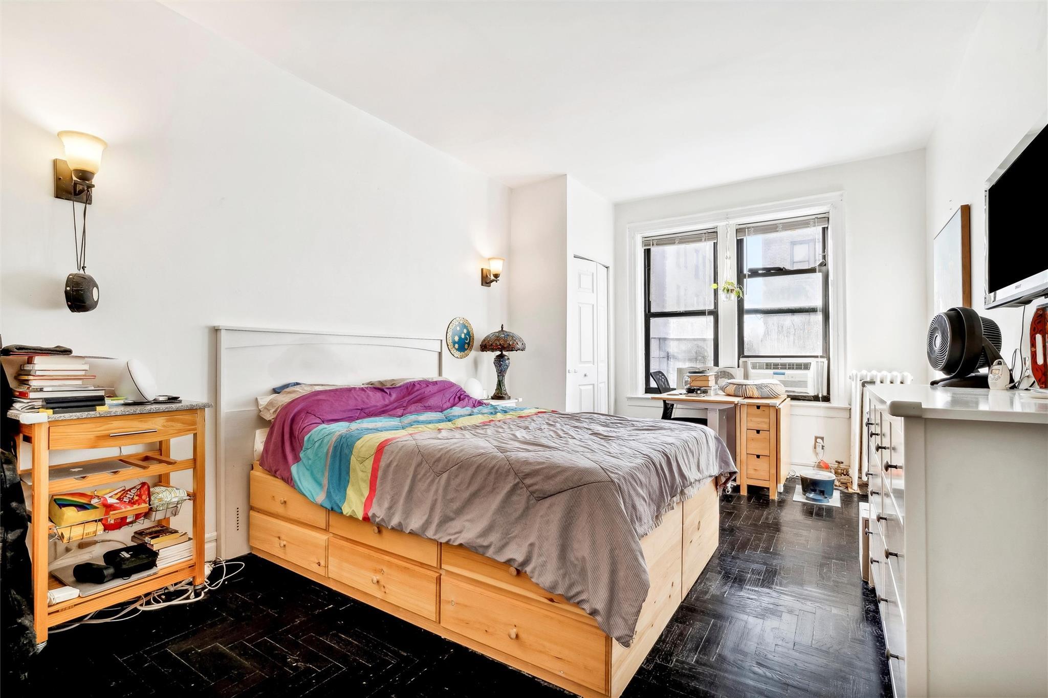 Coop Cruger  Bronx, NY 10462, MLS-801304-14