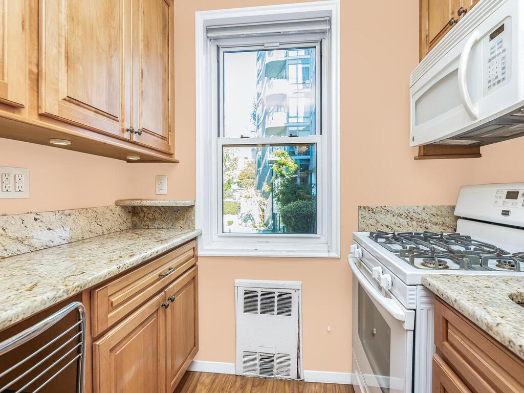 Coop 236th  Bronx, NY 10463, MLS-801320-8