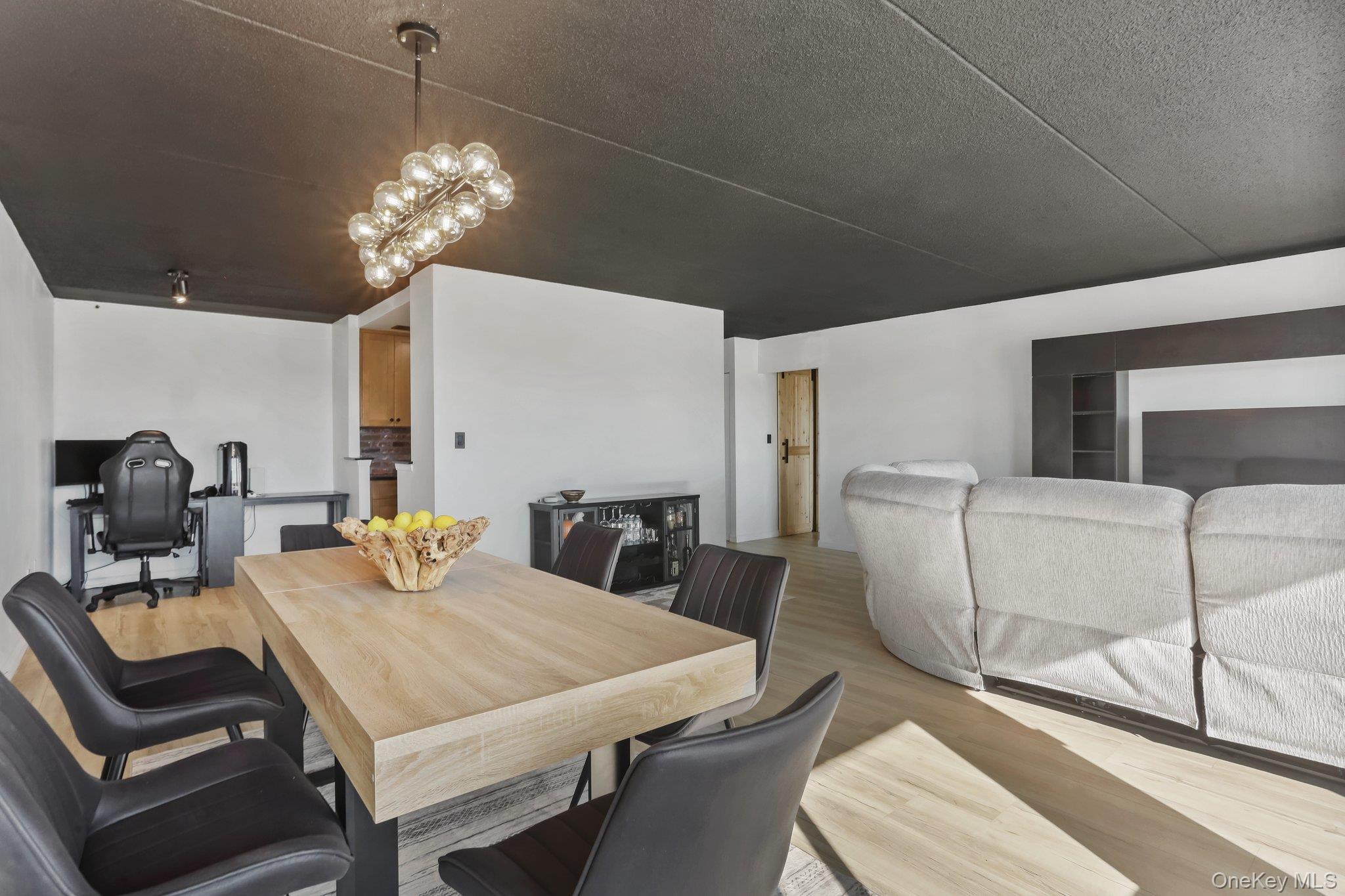 Condo High Point Westchester County, NY 10530, MLS-801519-6