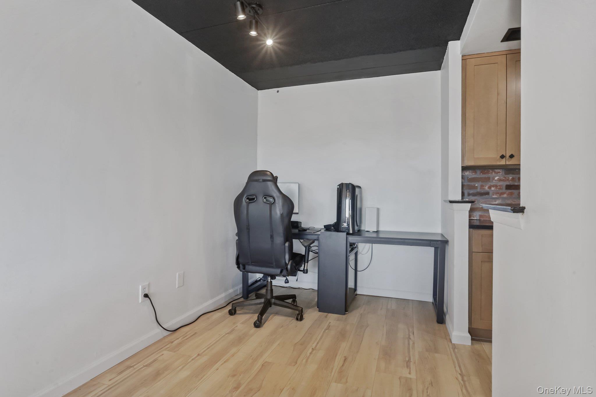 Condo High Point Westchester County, NY 10530, MLS-801519-9