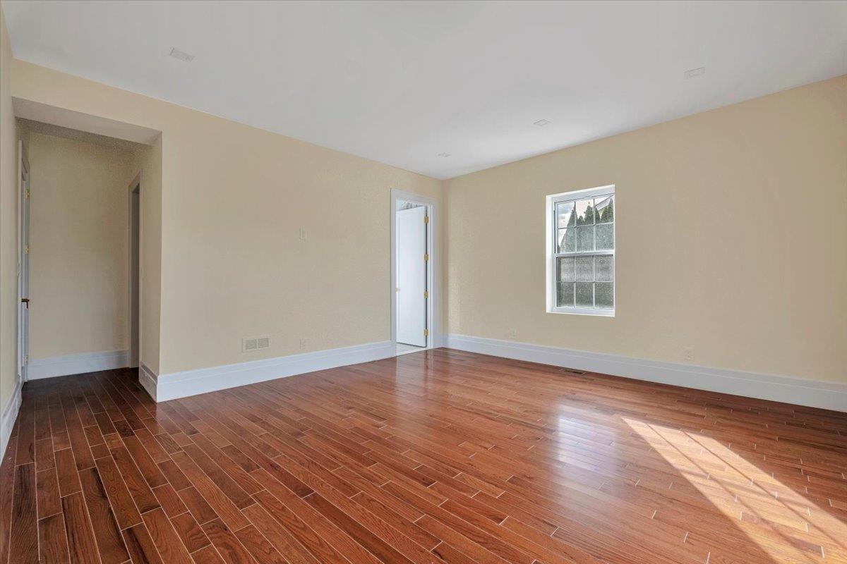 Single Family Weaver  Westchester County, NY 10804, MLS-801522-17