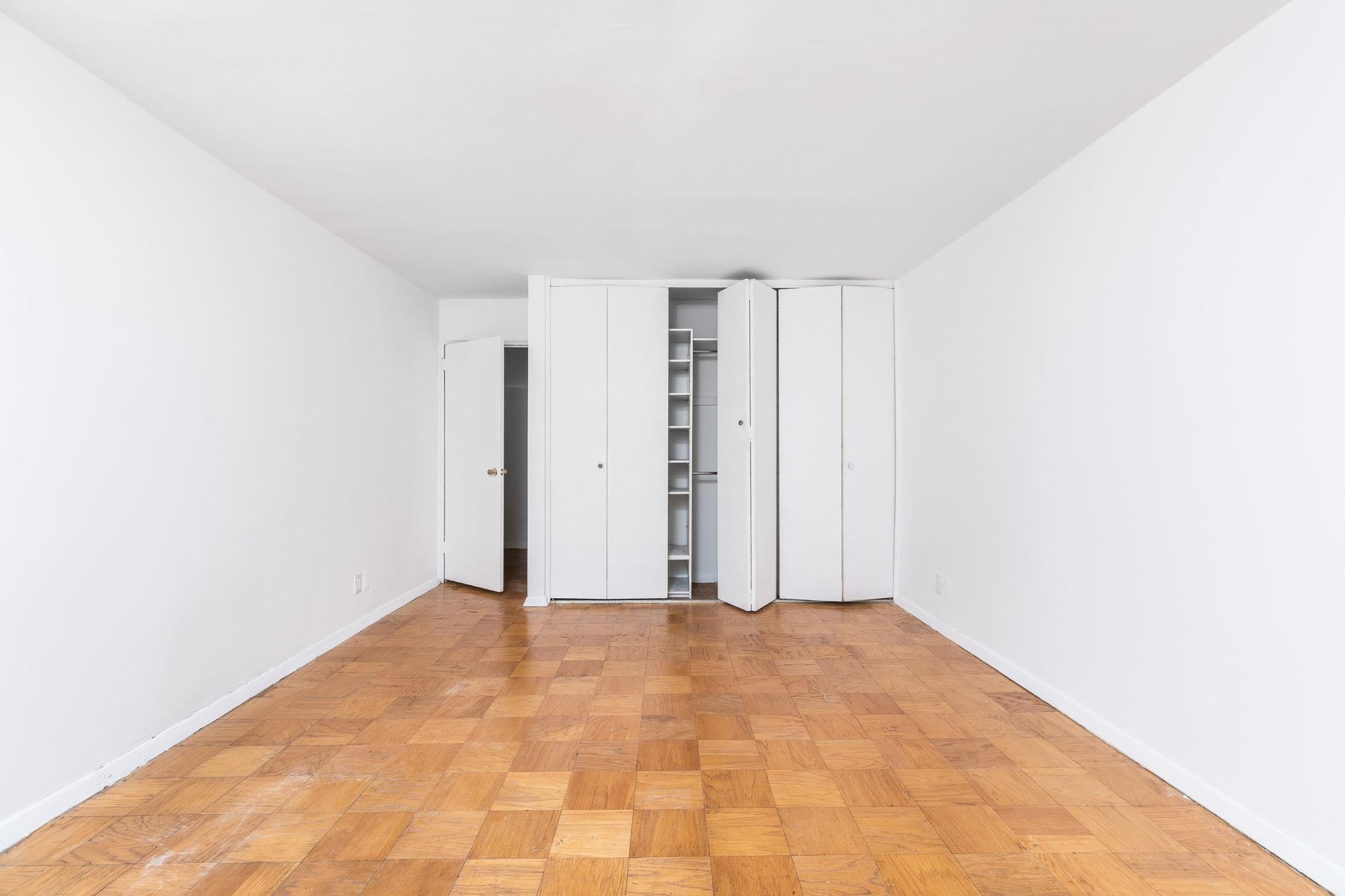 Coop Brighton 1st  Brooklyn, NY 11235, MLS-801570-12
