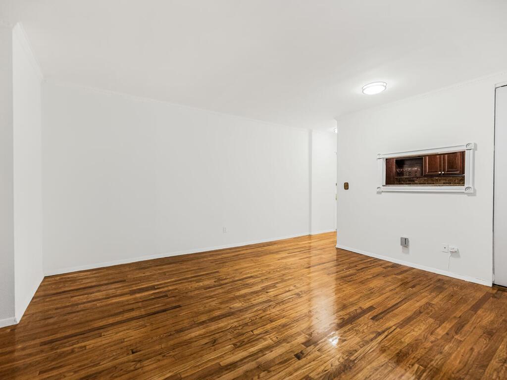 Coop 109th  Manhattan, NY 10025, MLS-801602-5