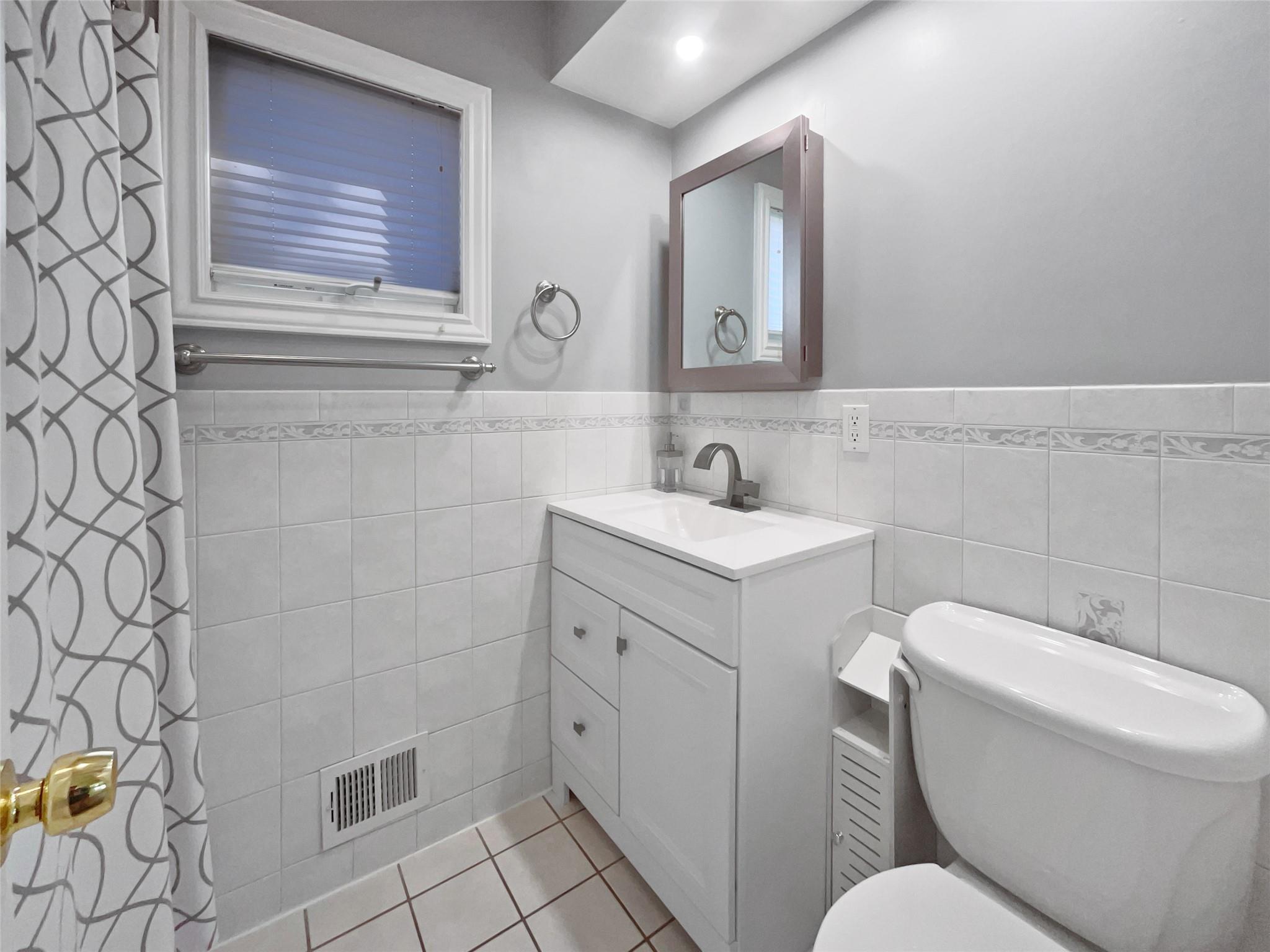 Single Family Lehigh  Suffolk County, NY 11720, MLS-801690-14