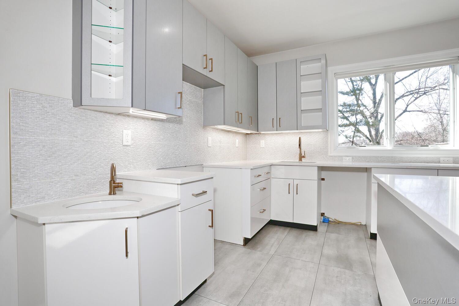 Condo Neil  Rockland County, NY 10977, MLS-801773-13