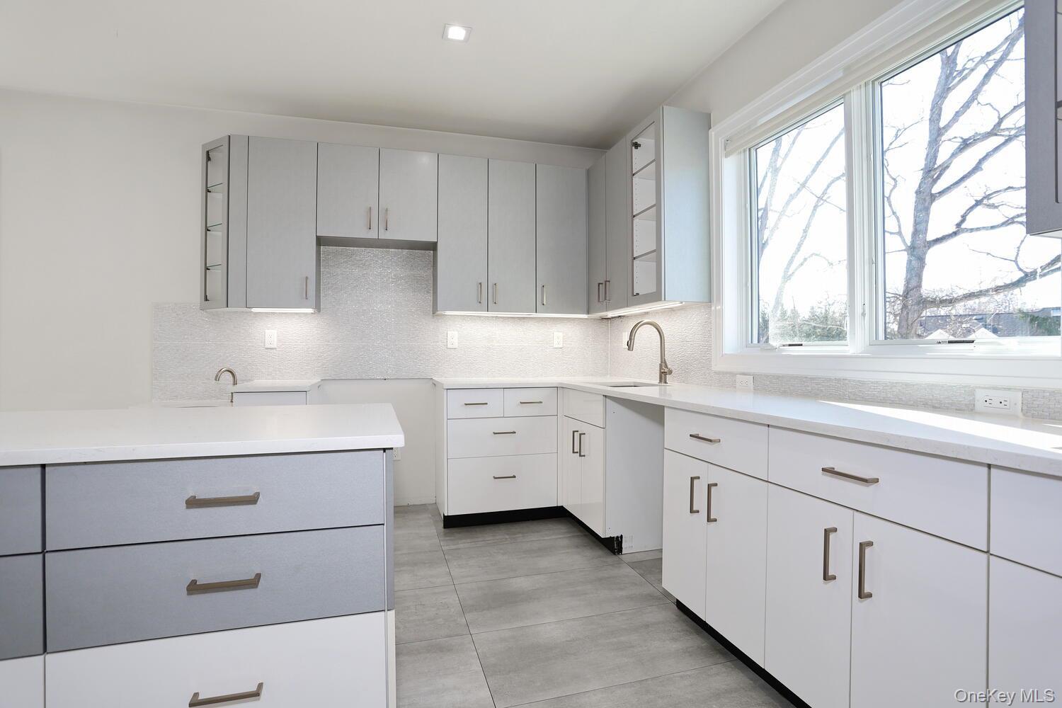 Condo Neil  Rockland County, NY 10977, MLS-801773-15