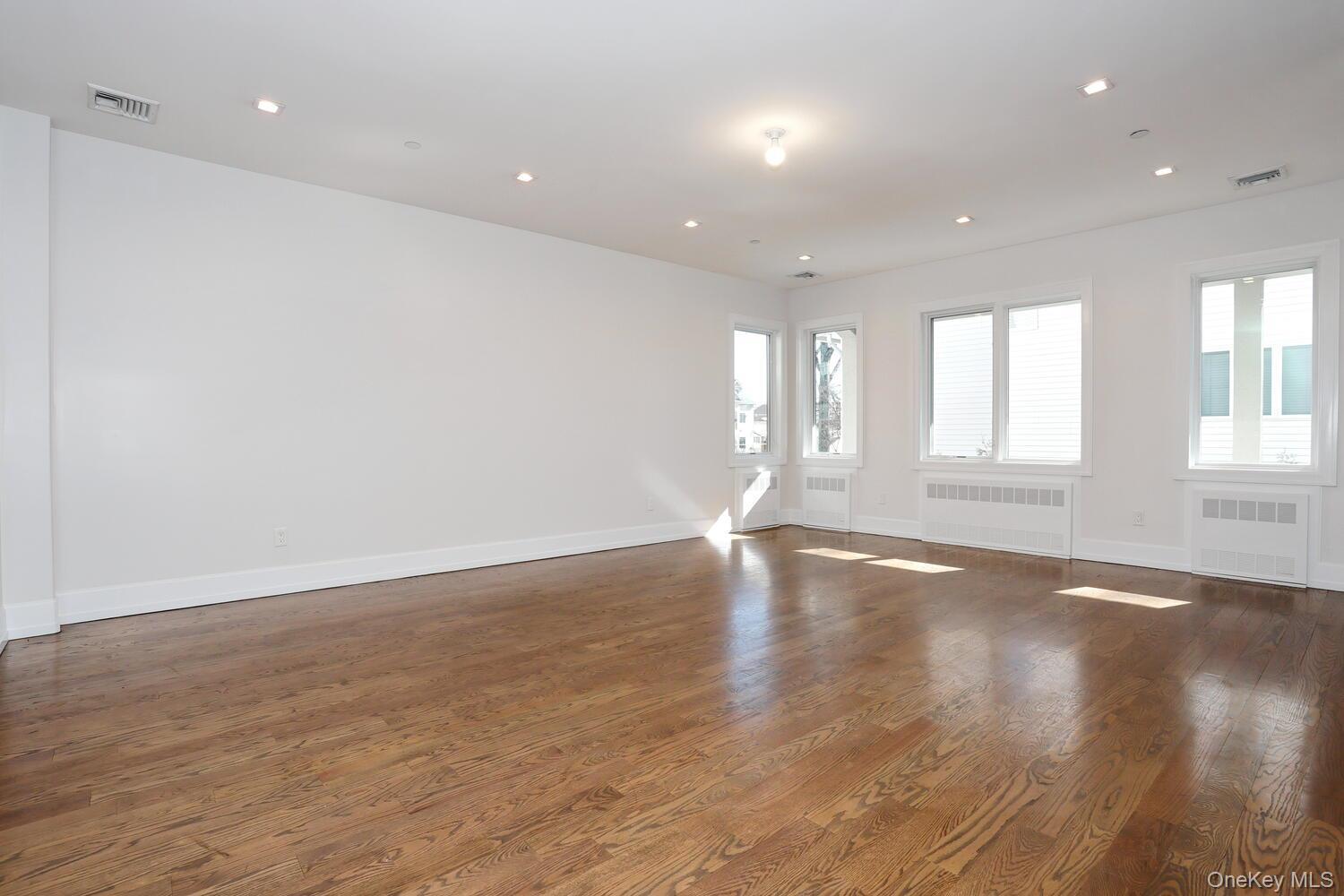 Condo Neil  Rockland County, NY 10977, MLS-801773-7