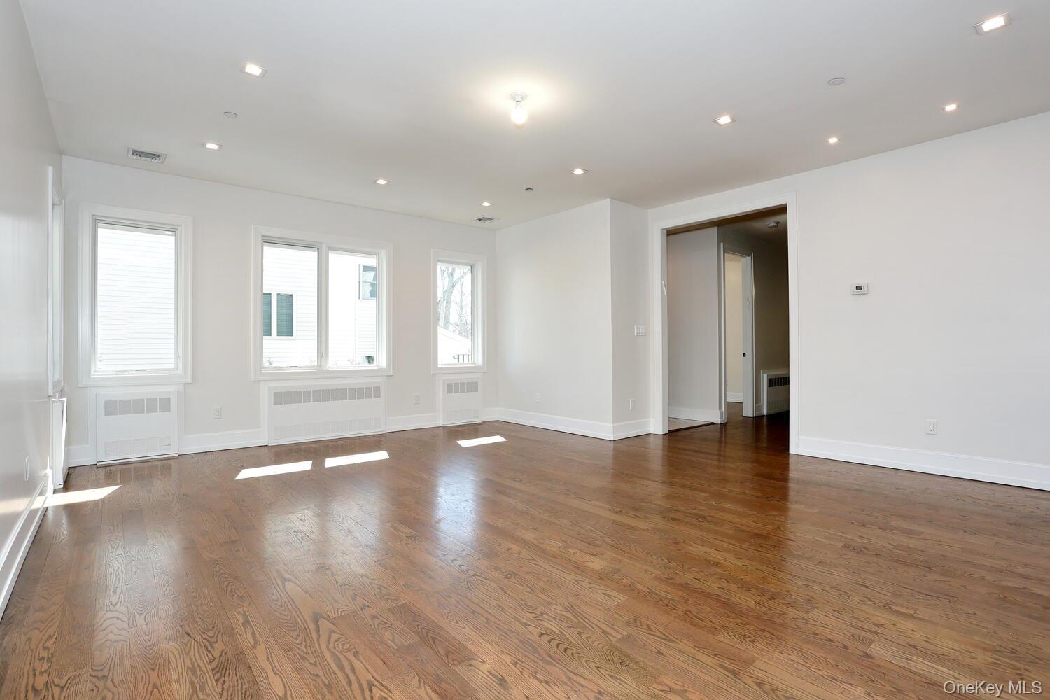 Condo Neil  Rockland County, NY 10977, MLS-801773-8