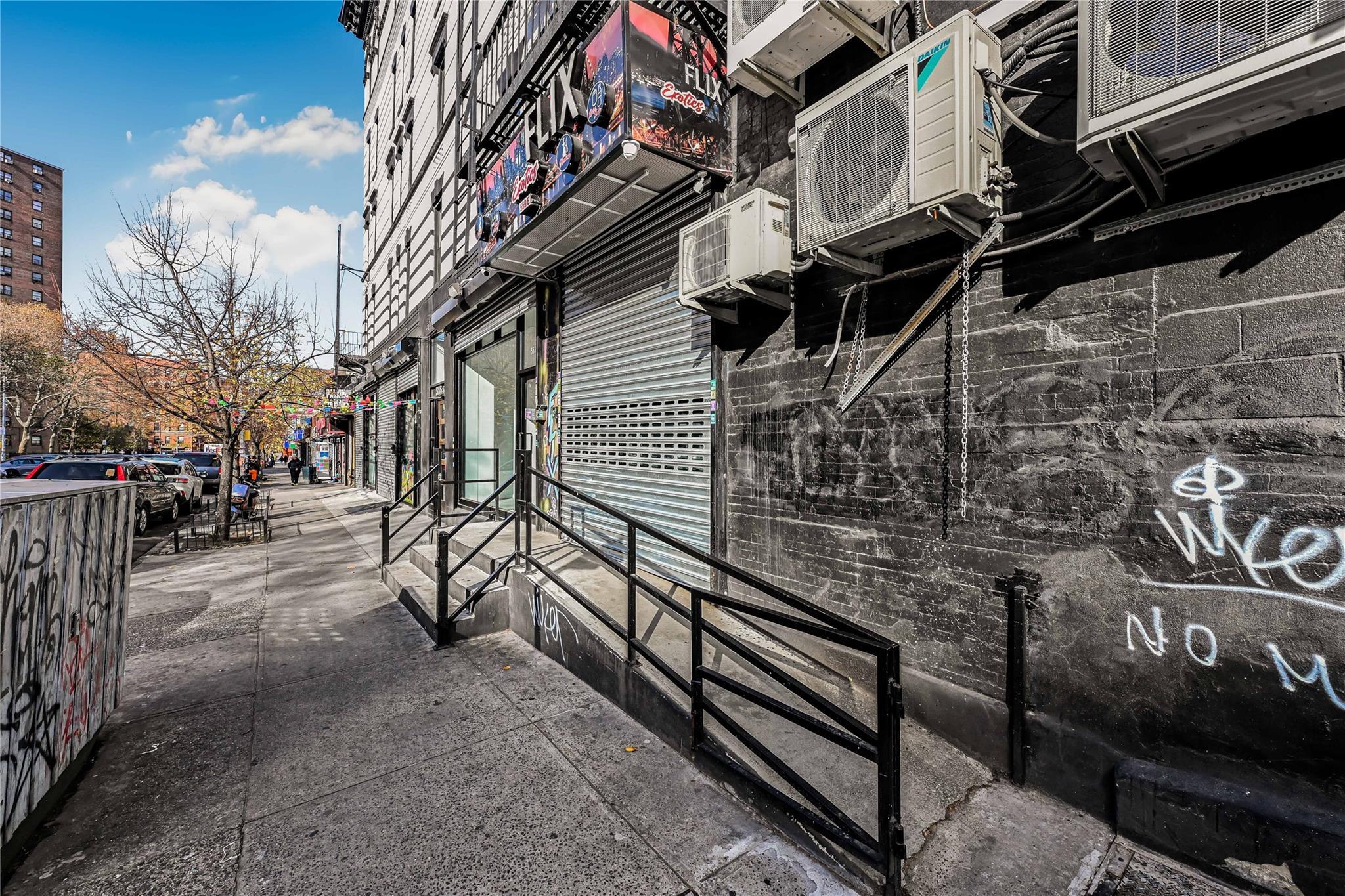 Commercial Lease 137th  Bronx, NY 10454, MLS-801839-11