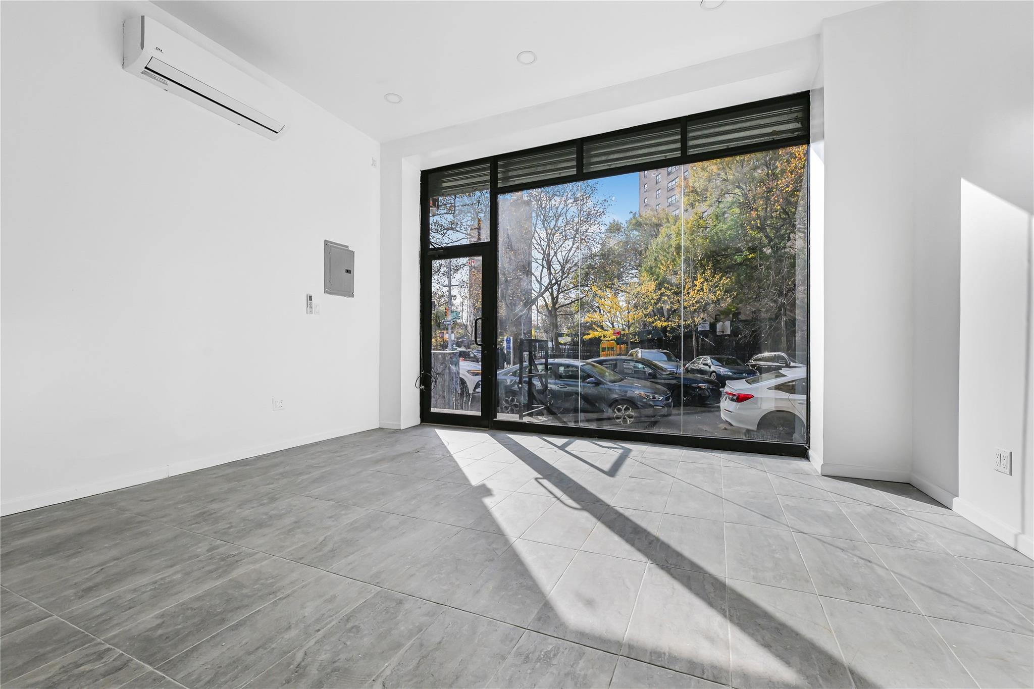 Commercial Lease 137th  Bronx, NY 10454, MLS-801839-4