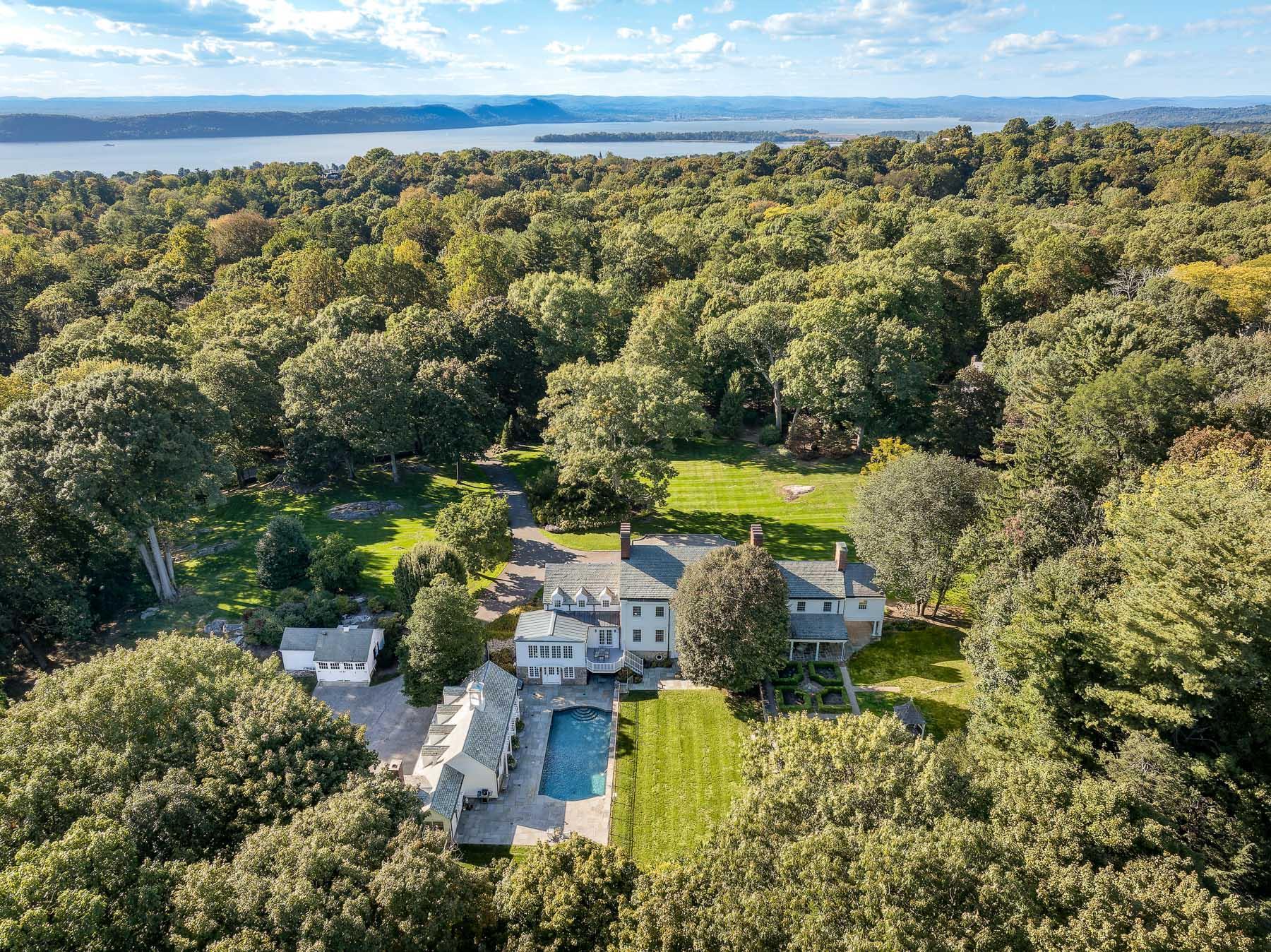 Single Family Old Briarcliff  Westchester County, NY 10510, MLS-802014-48