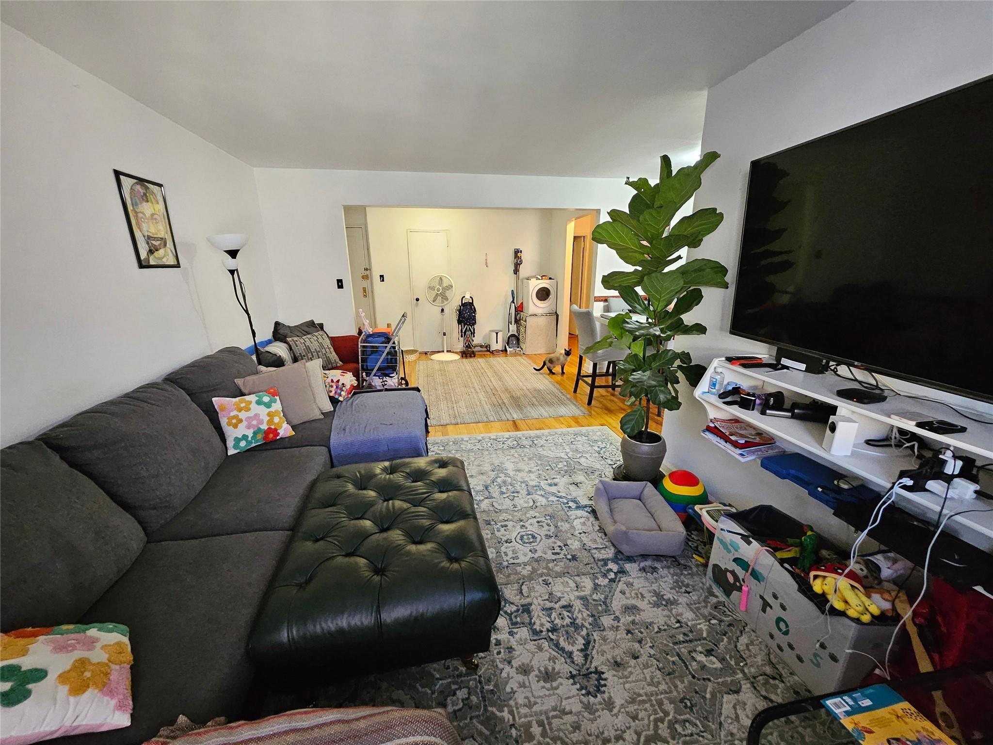 Coop Olinville  Bronx, NY 10467, MLS-802040-11