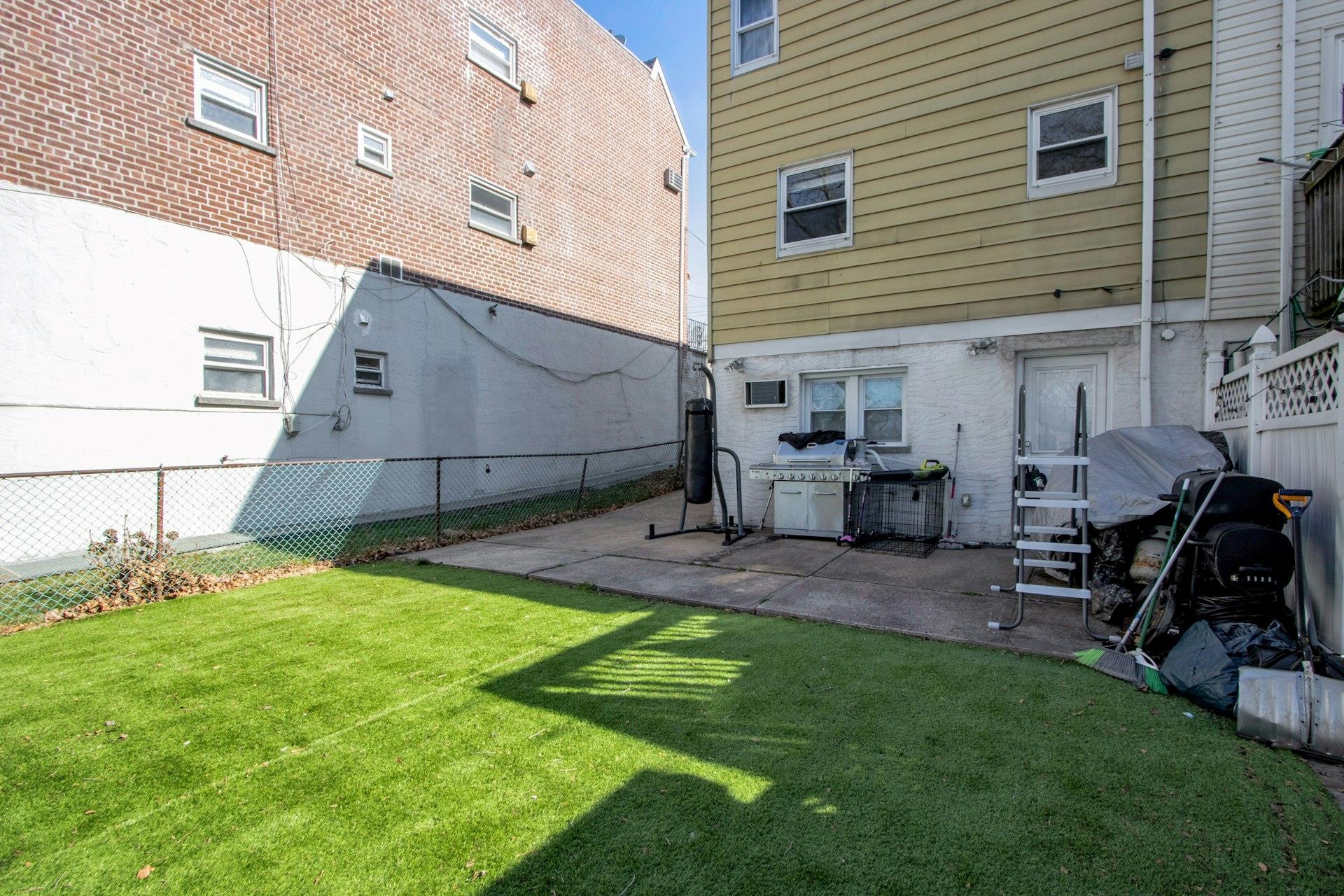 Single Family Swinton  Bronx, NY 10465, MLS-802056-23