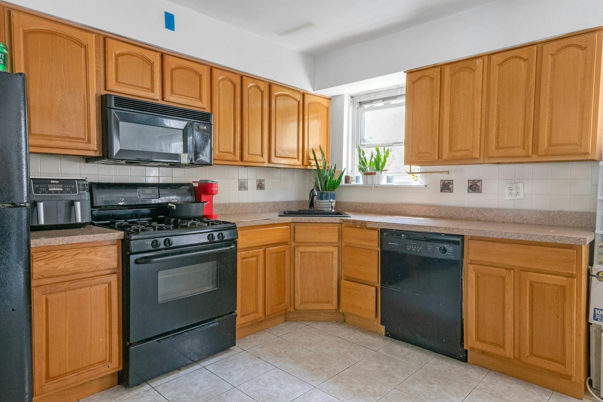 Single Family Swinton  Bronx, NY 10465, MLS-802056-4
