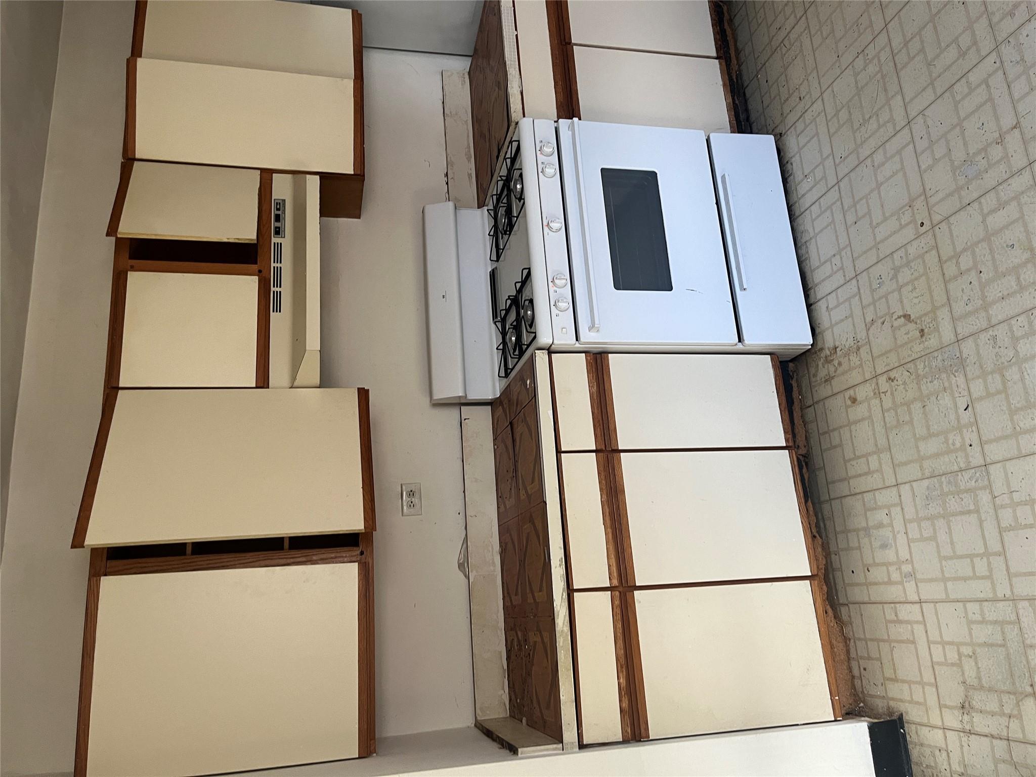 Coop Grand Concourse  Bronx, NY 10451, MLS-802070-5