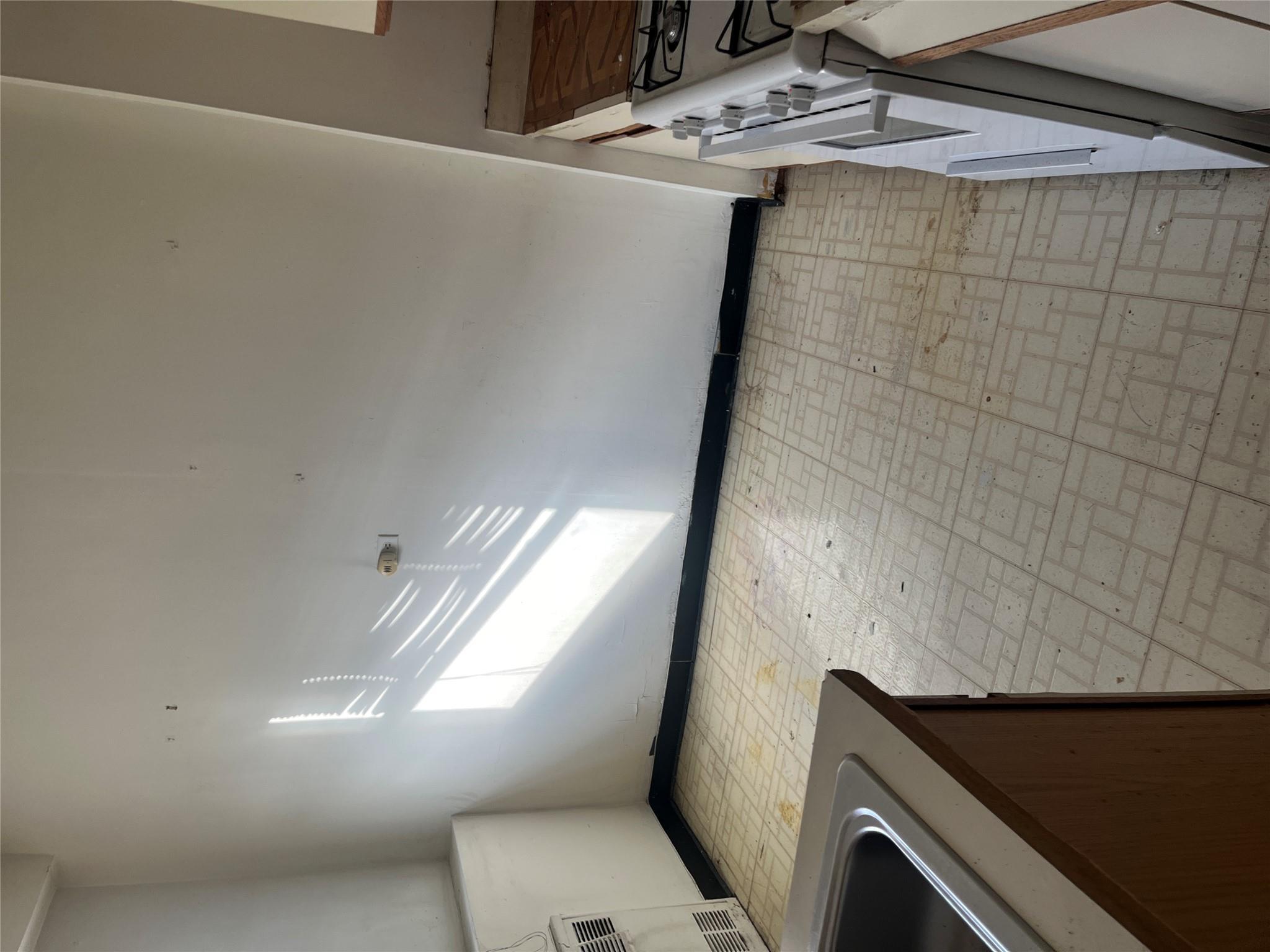 Coop Grand Concourse  Bronx, NY 10451, MLS-802070-6