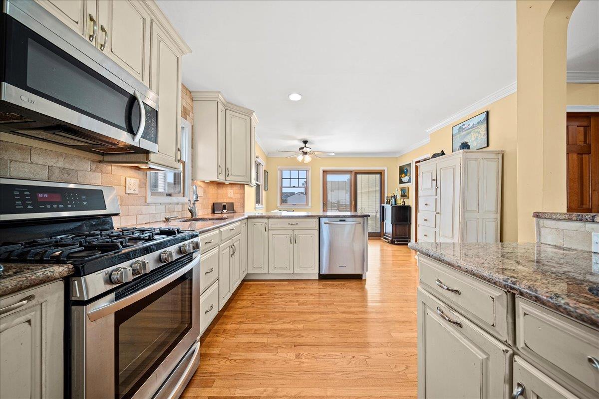 Single Family Gibbs  Suffolk County, NY 11701, MLS-802265-14
