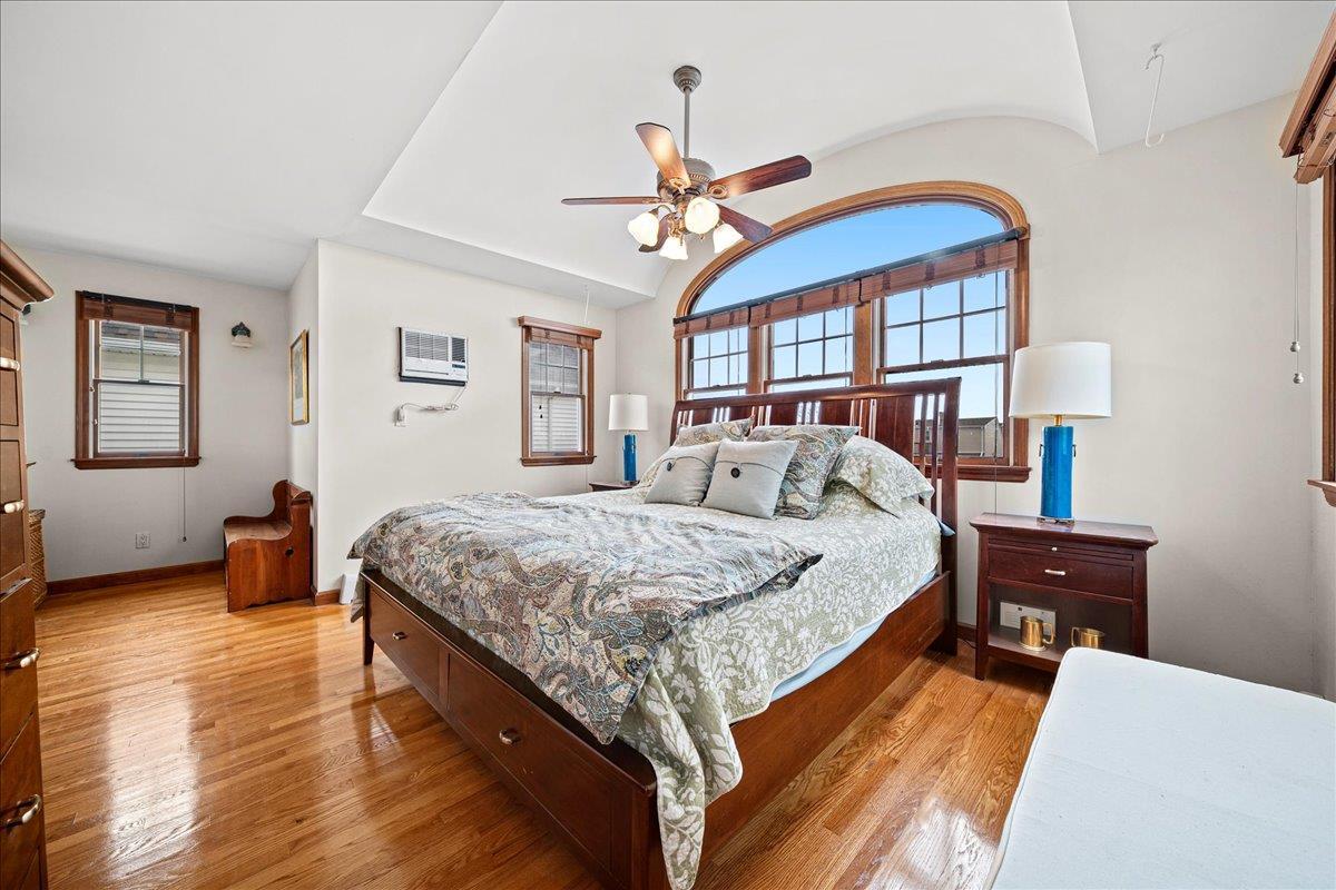 Single Family Gibbs  Suffolk County, NY 11701, MLS-802265-27