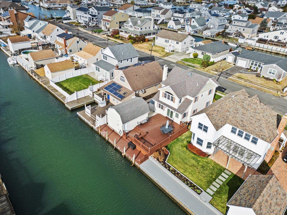 Single Family Gibbs  Suffolk County, NY 11701, MLS-802265-45