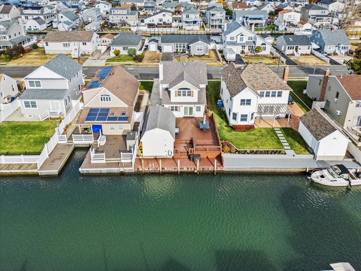 Single Family Gibbs  Suffolk County, NY 11701, MLS-802265-46