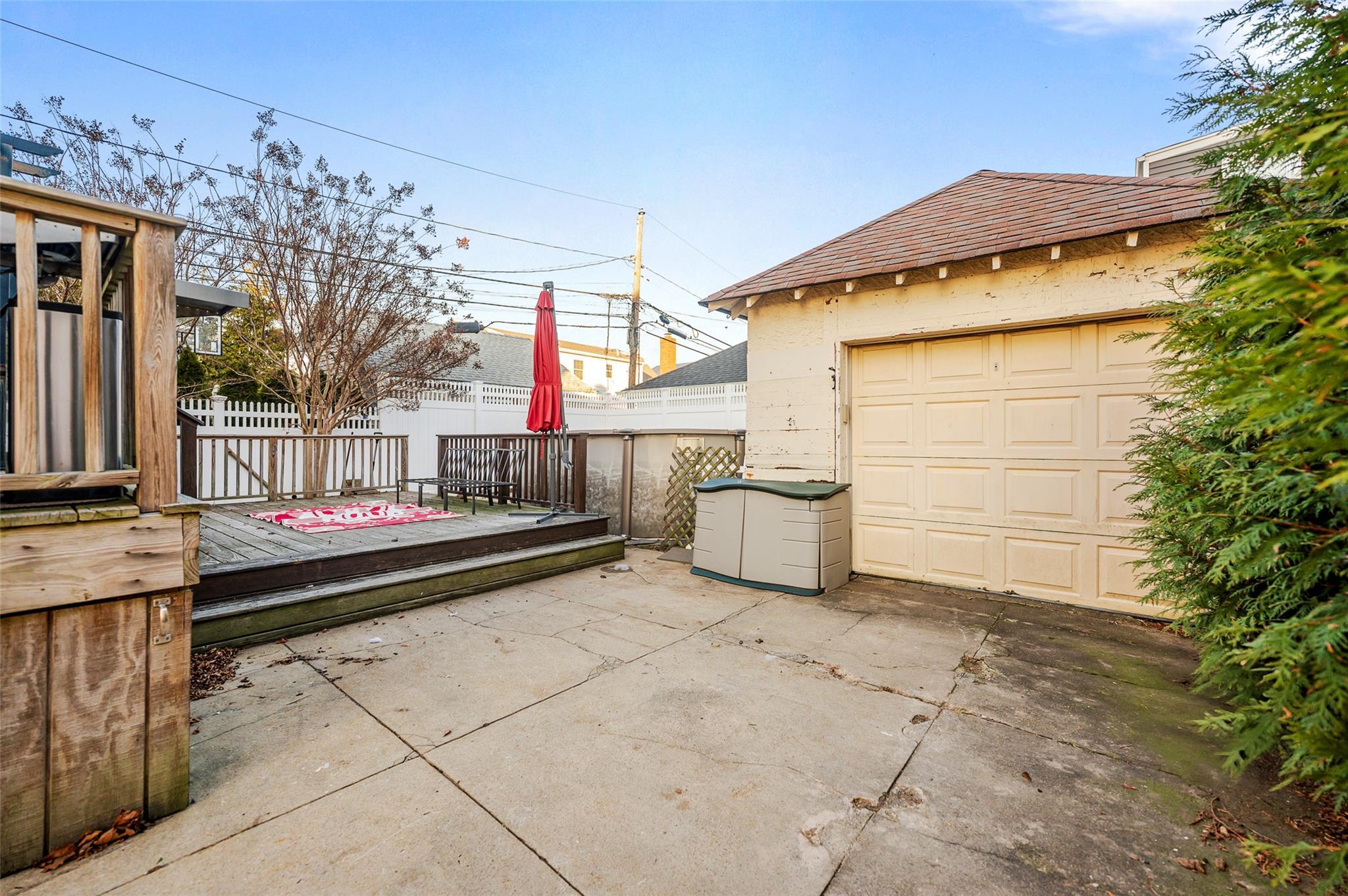 Single Family Franklin  Nassau County, NY 11561, MLS-802270-27