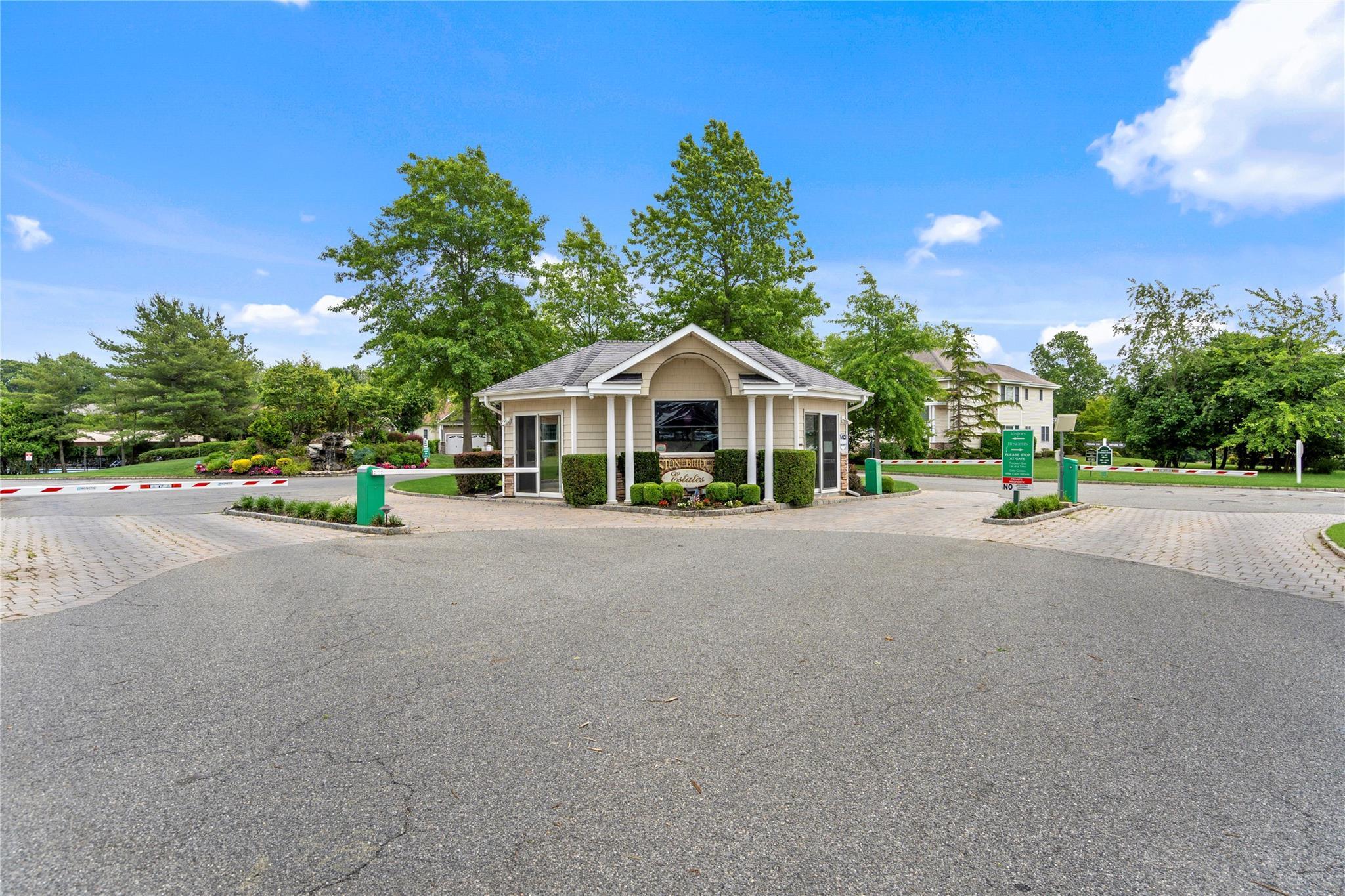 Single Family Redan  Suffolk County, NY 11787, MLS-802299-29