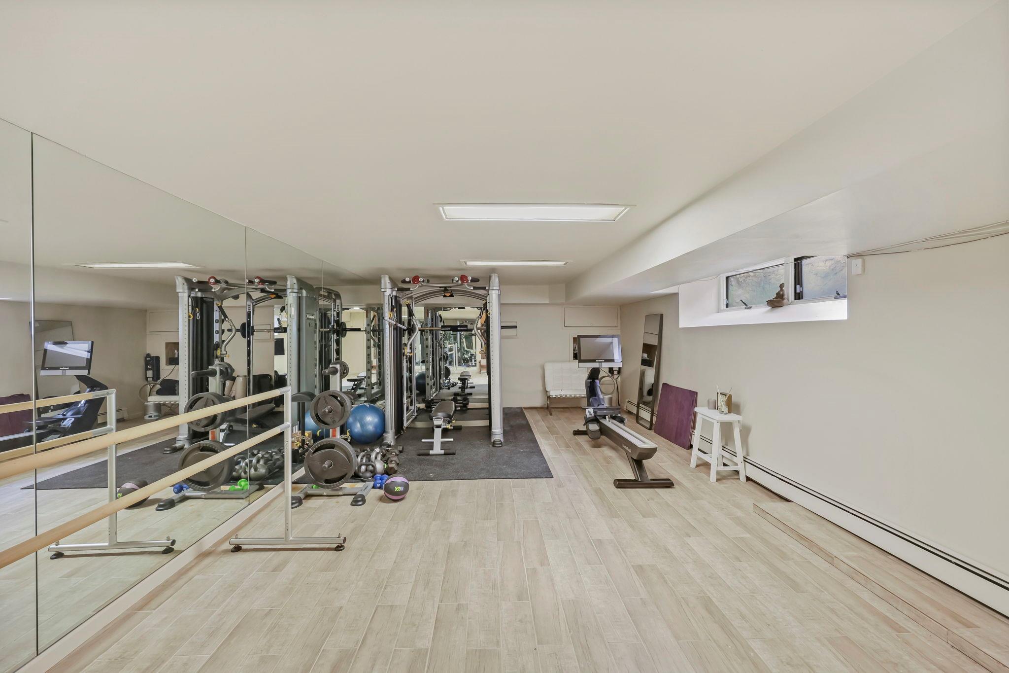Single Family Westway  Westchester County, NY 10708, MLS-802413-25