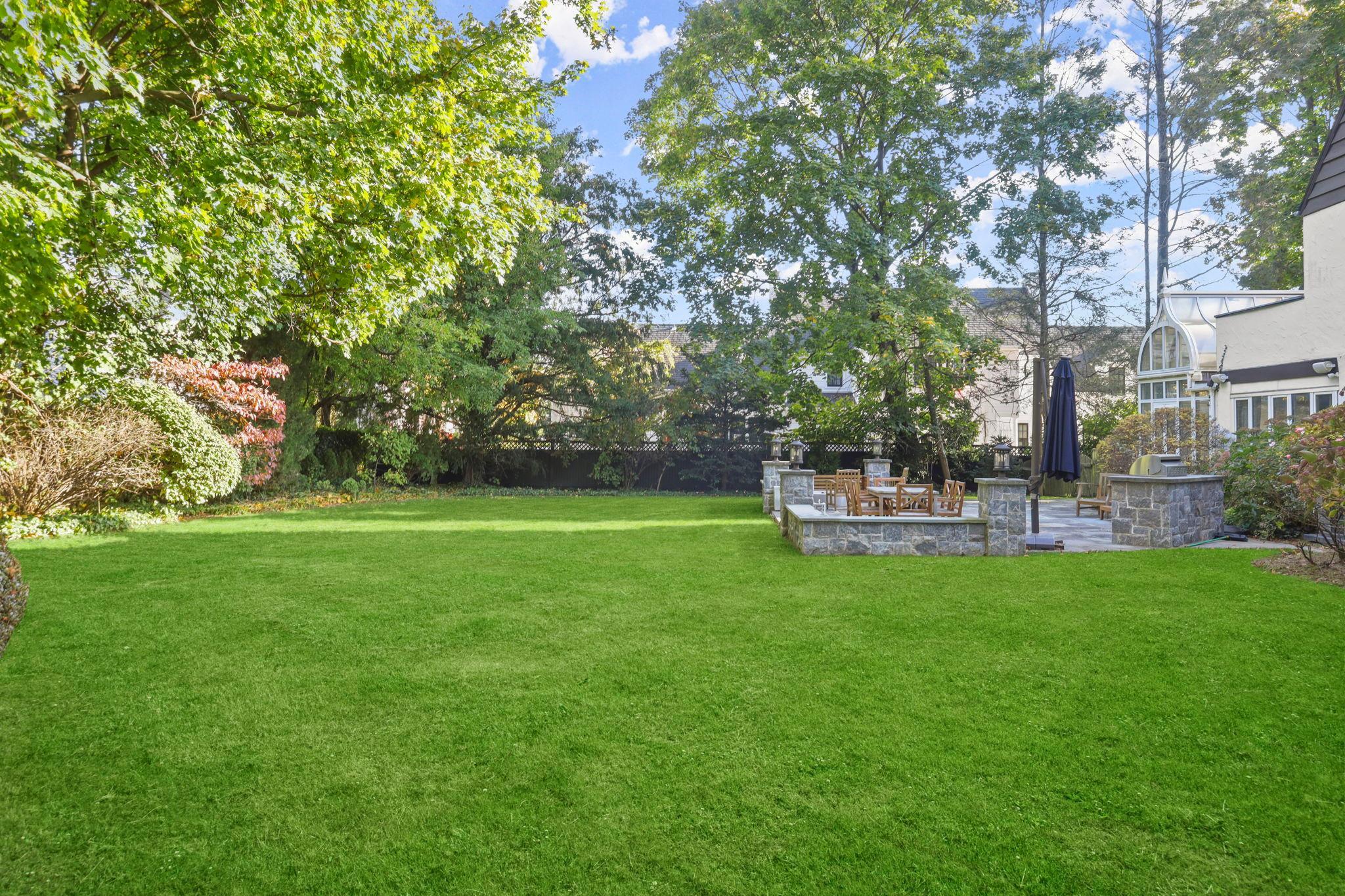 Single Family Westway  Westchester County, NY 10708, MLS-802413-30