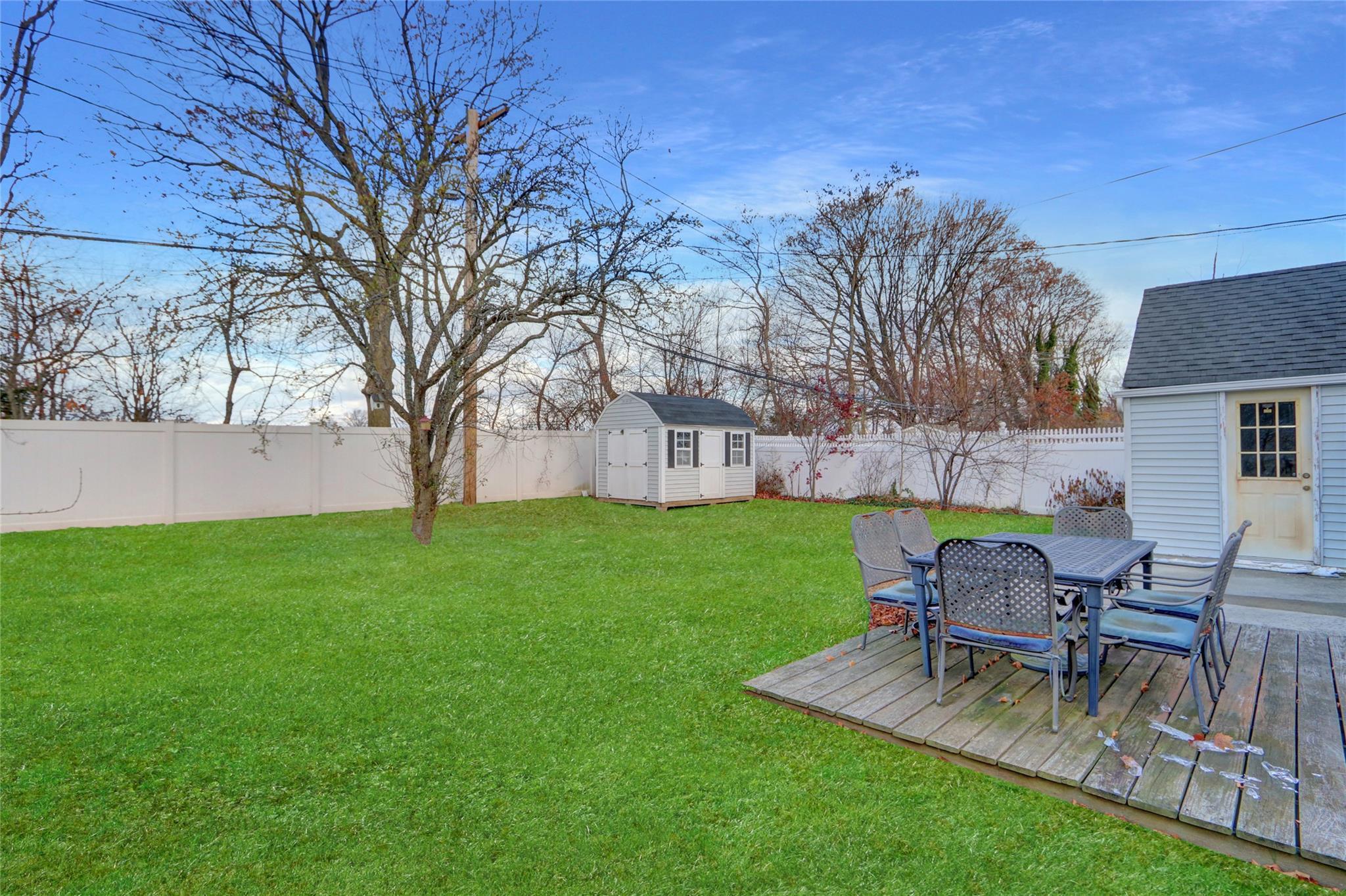 Single Family Cliff  Nassau County, NY 11756, MLS-802430-21