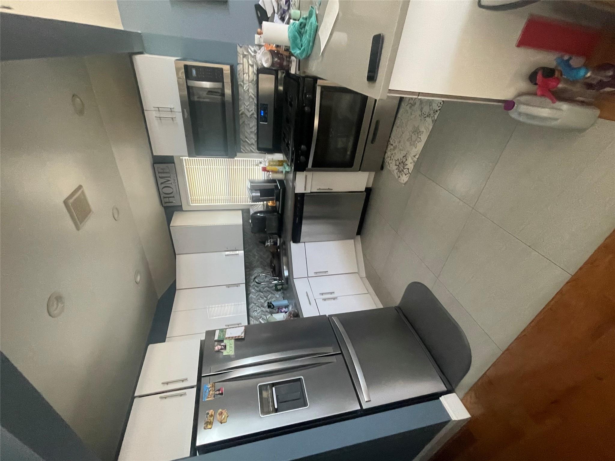 Single Family Edgewood  Queens, NY 11413, MLS-802502-3