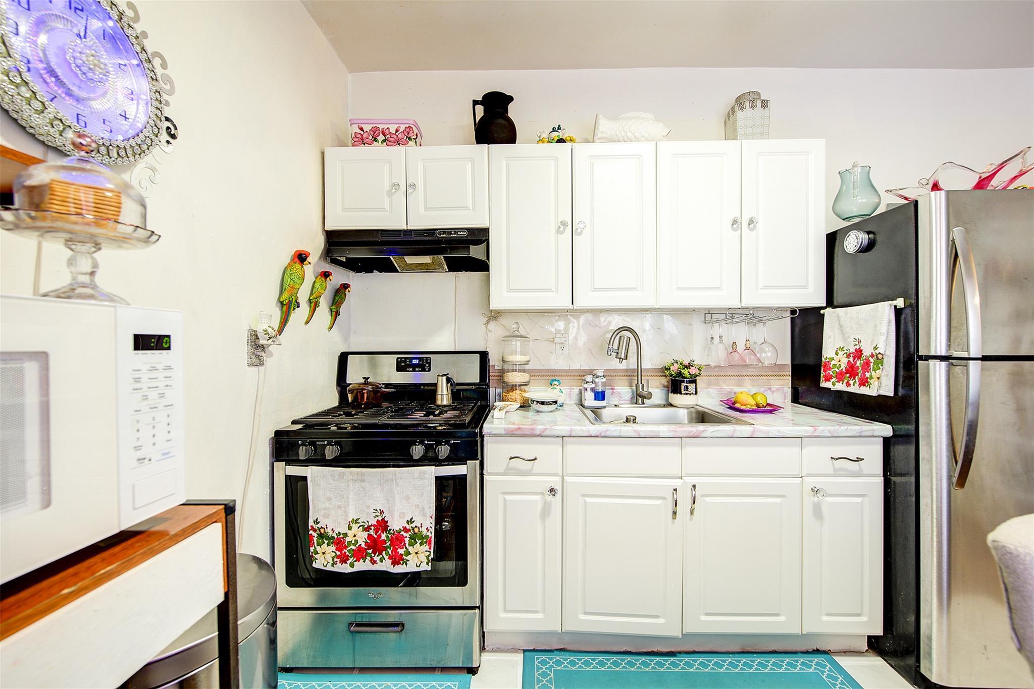 Single Family Jerome  Brooklyn, NY 11207, MLS-802727-32