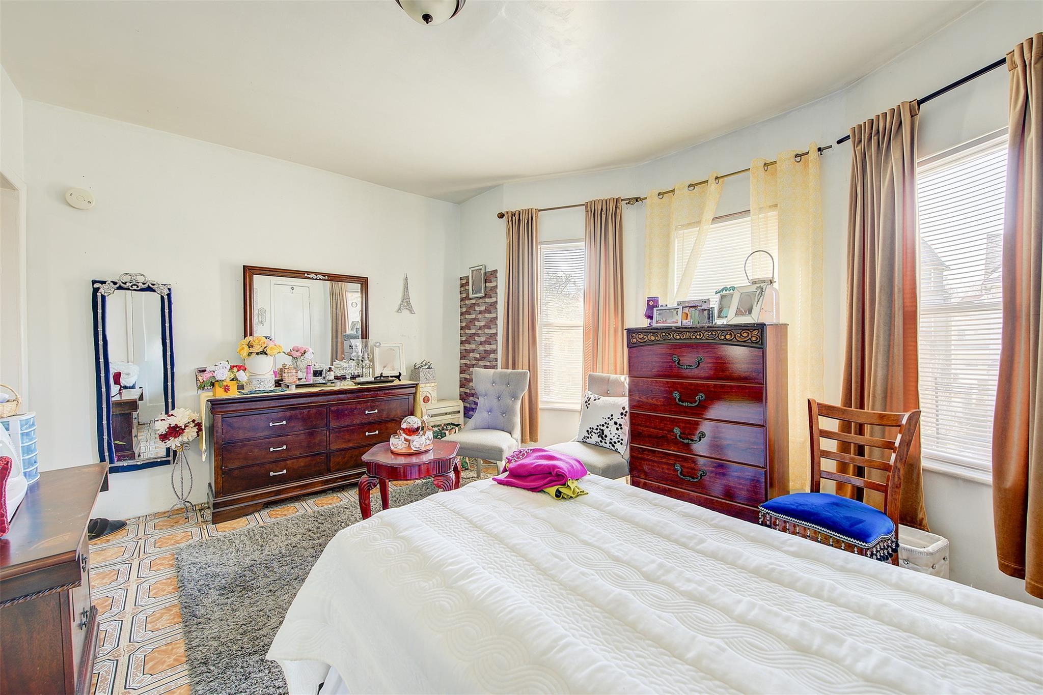 Single Family Jerome  Brooklyn, NY 11207, MLS-802727-33