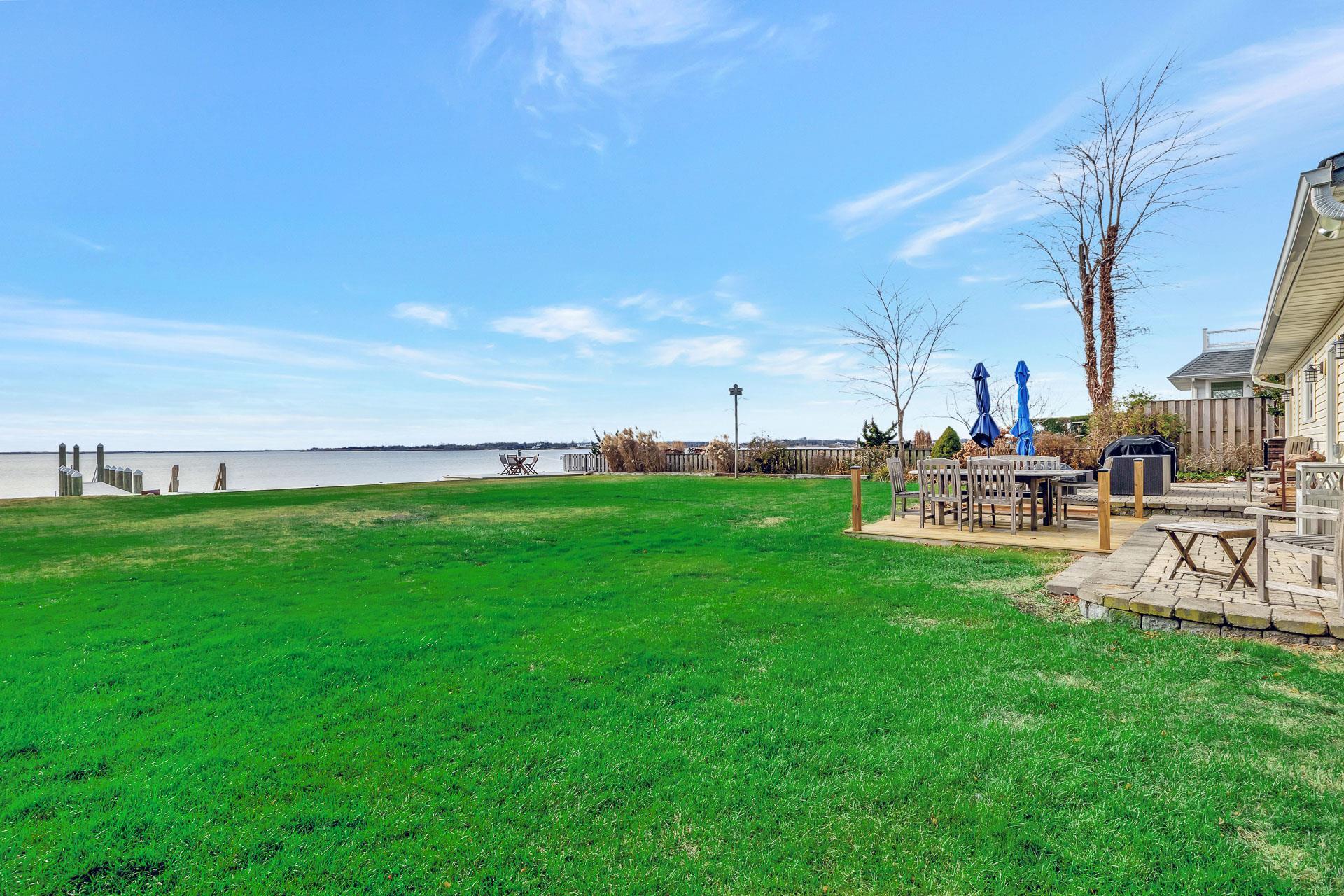 Single Family Bay  Suffolk County, NY 11940, MLS-802780-18